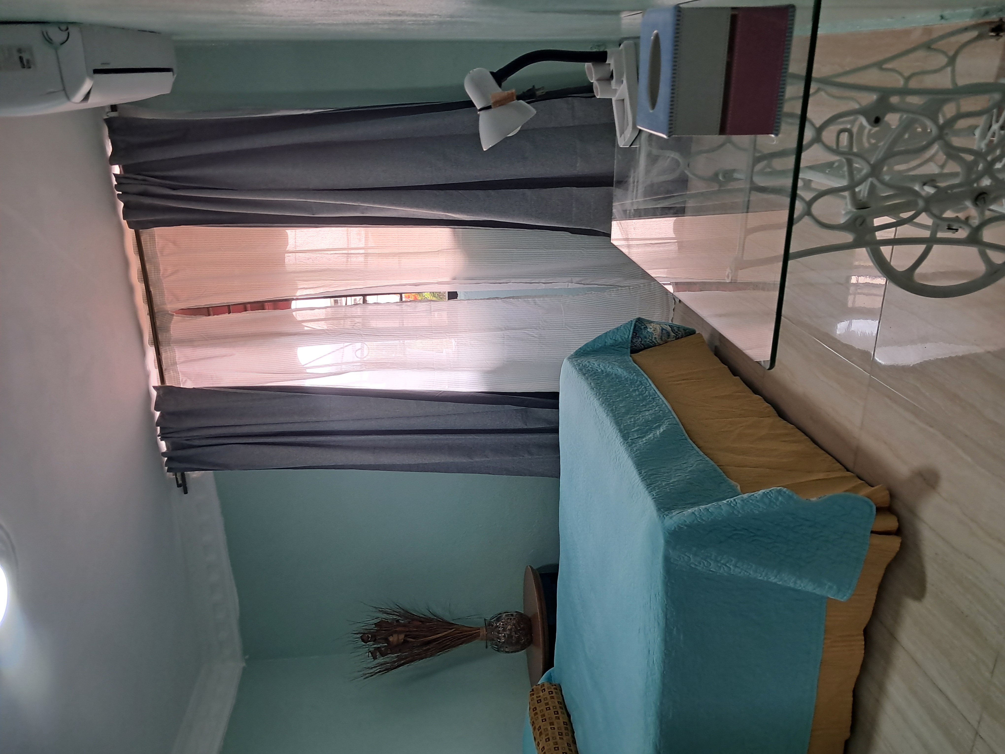 habitaciones y viviendas compartidas - Habitación amueblada para caballeros  2