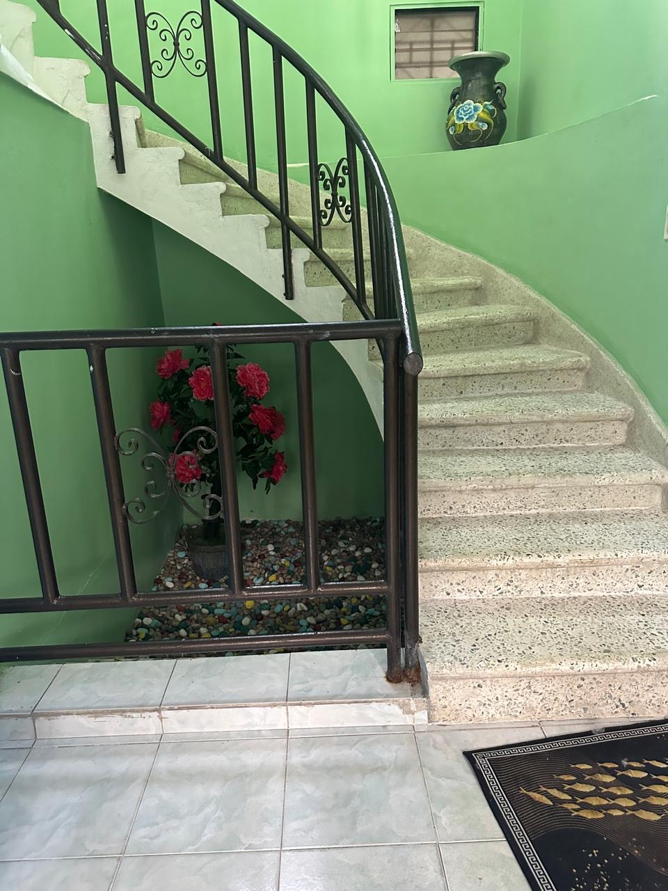 casas - Casa increíble, próximo a la mella y a la Charles. 0