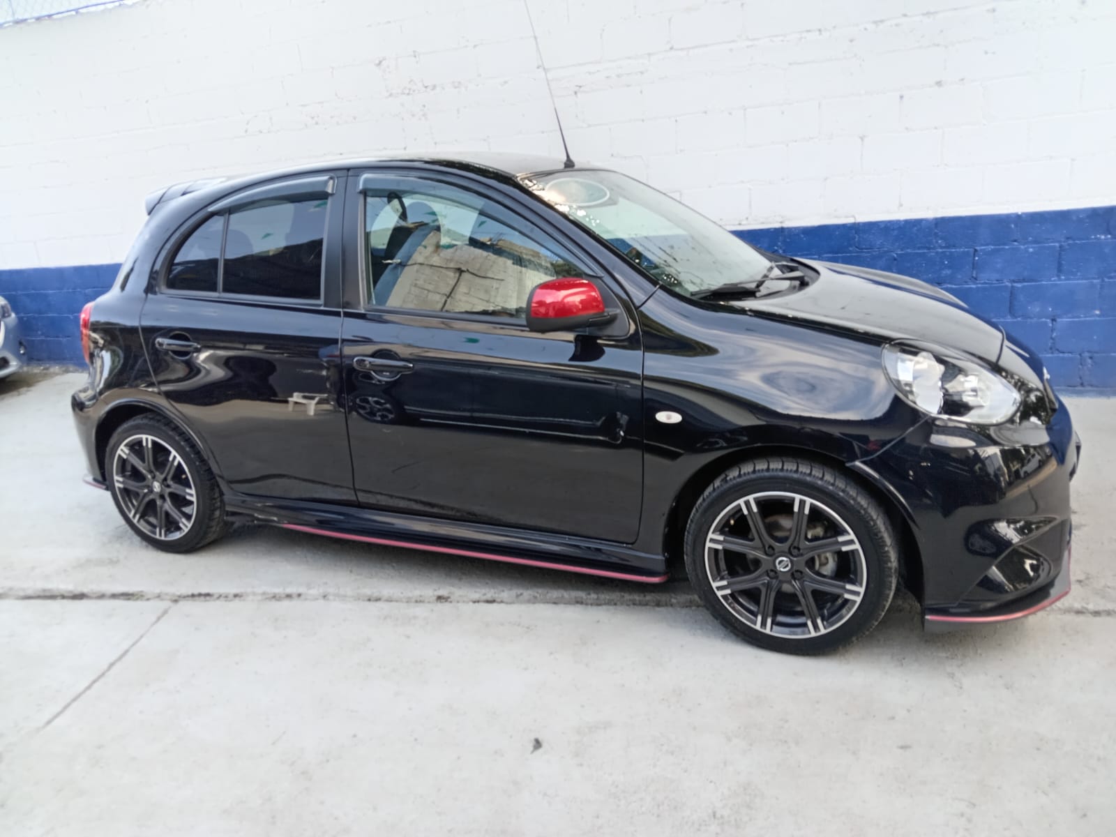 carros - NISSAN MARCH  2