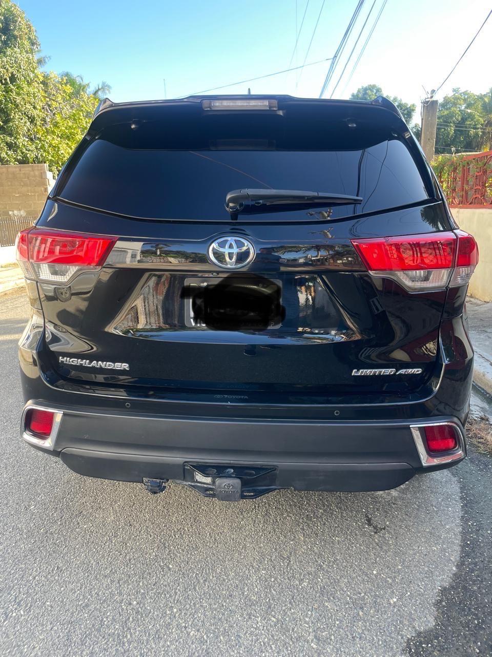 jeepetas y camionetas - Toyota Highlander limited. 2