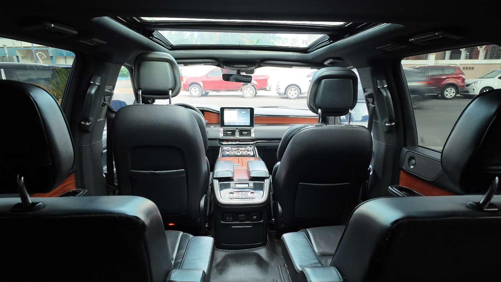 jeepetas y camionetas - LINCOLN NAVIGATOR 2018 1
