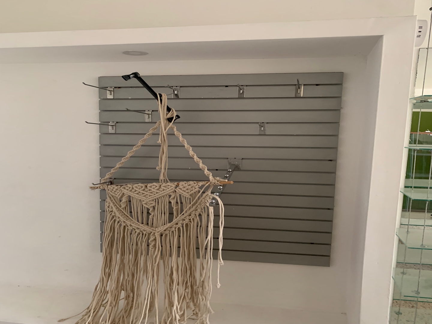 equipos profesionales - Plancha decorativa y Rack con Ropas 9
