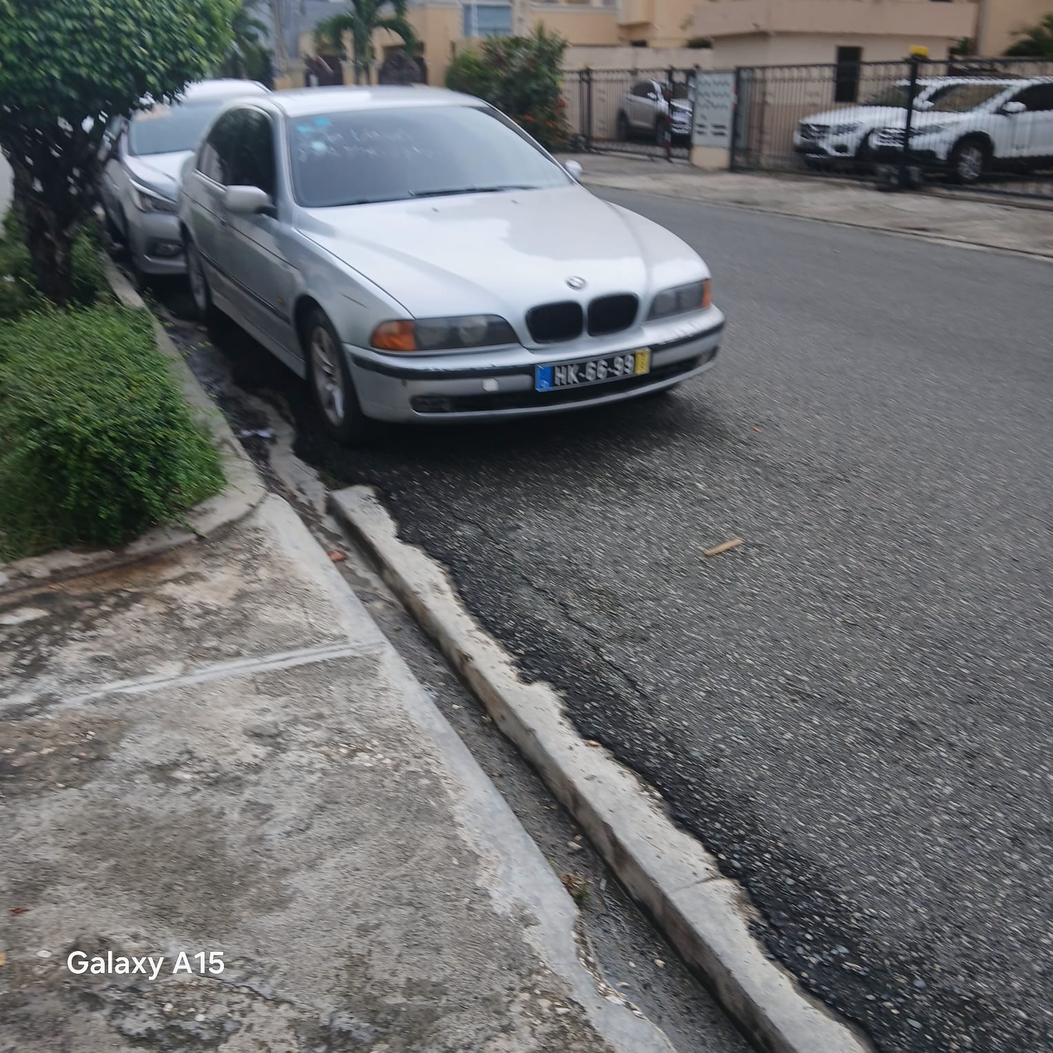 carros - BMW 28 i 2000
215 negociable  1