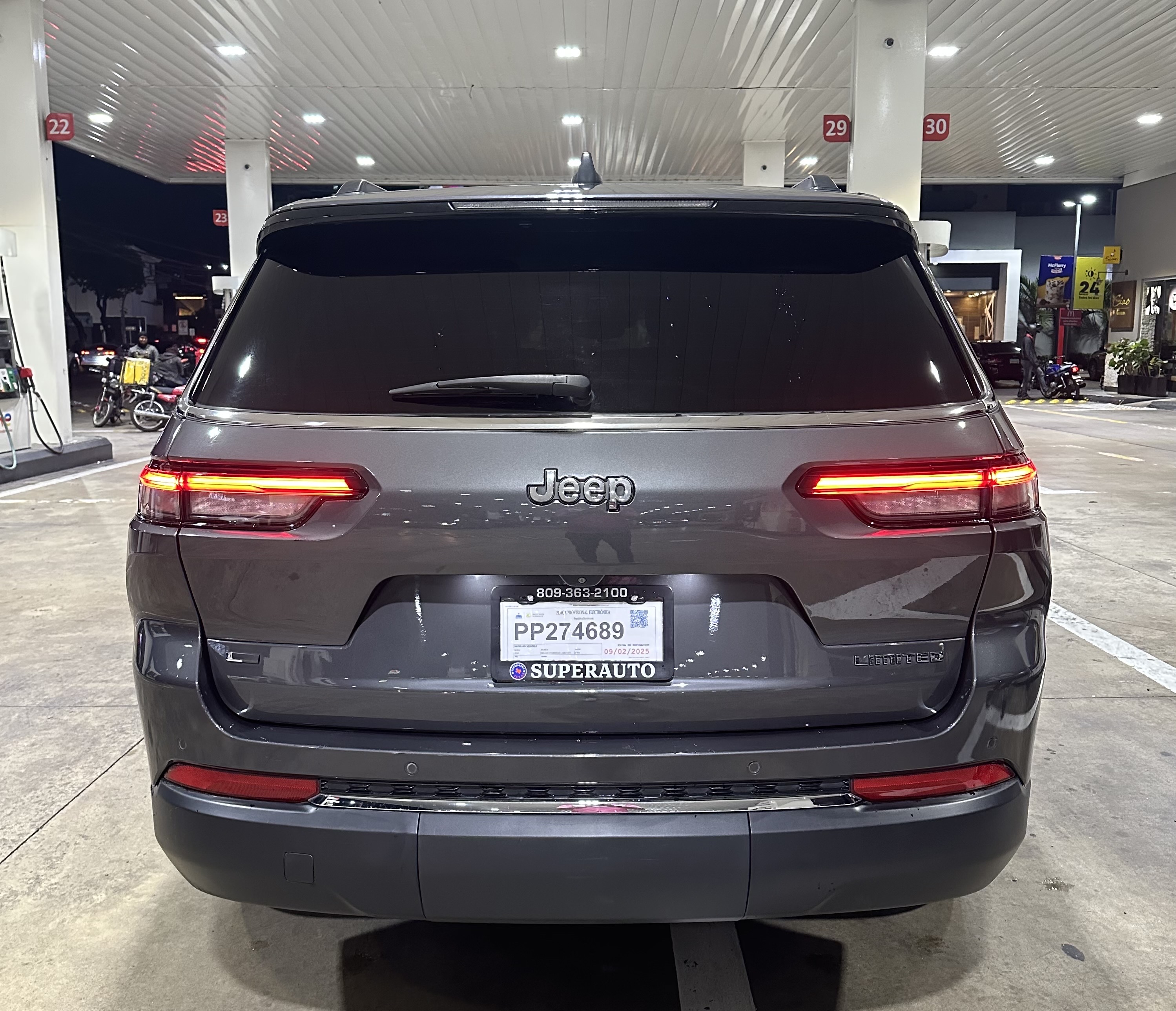 jeepetas y camionetas - Jeep Grand Cherokee L 2021, como Nueva. Garantía en motor y Transmision. 4