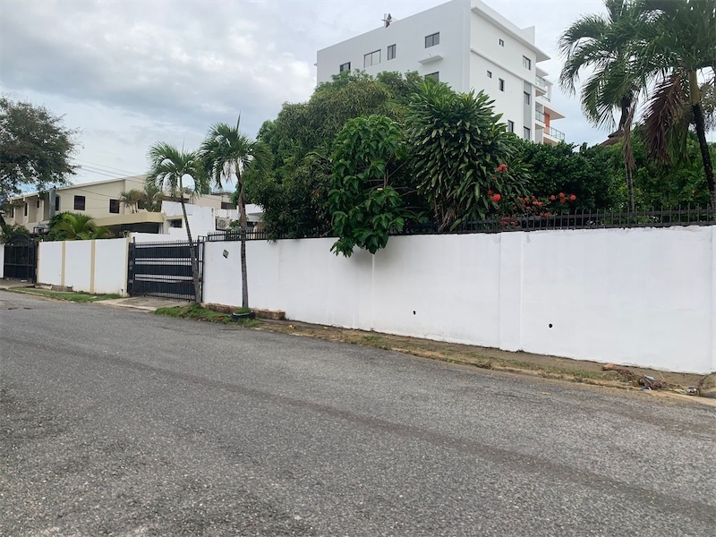 casas - Propiedad comercial 500 metros 5