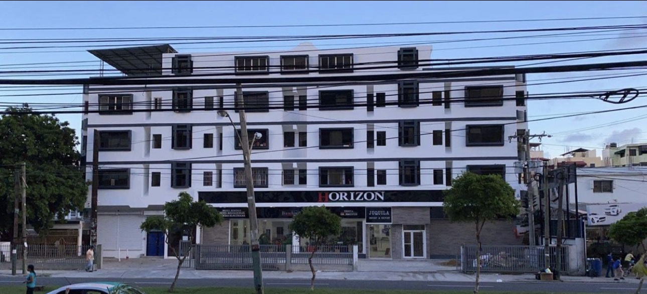 apartamentos - 🏠 SE ALQUILA AMPLIO DEPARTAMENTO – AV. INDEPENDEN 0