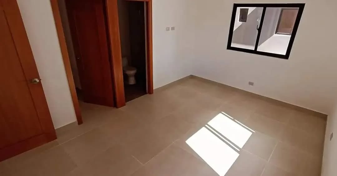 apartamentos - rento 4to piso en autopista duarte a 3 minutos del homs  4