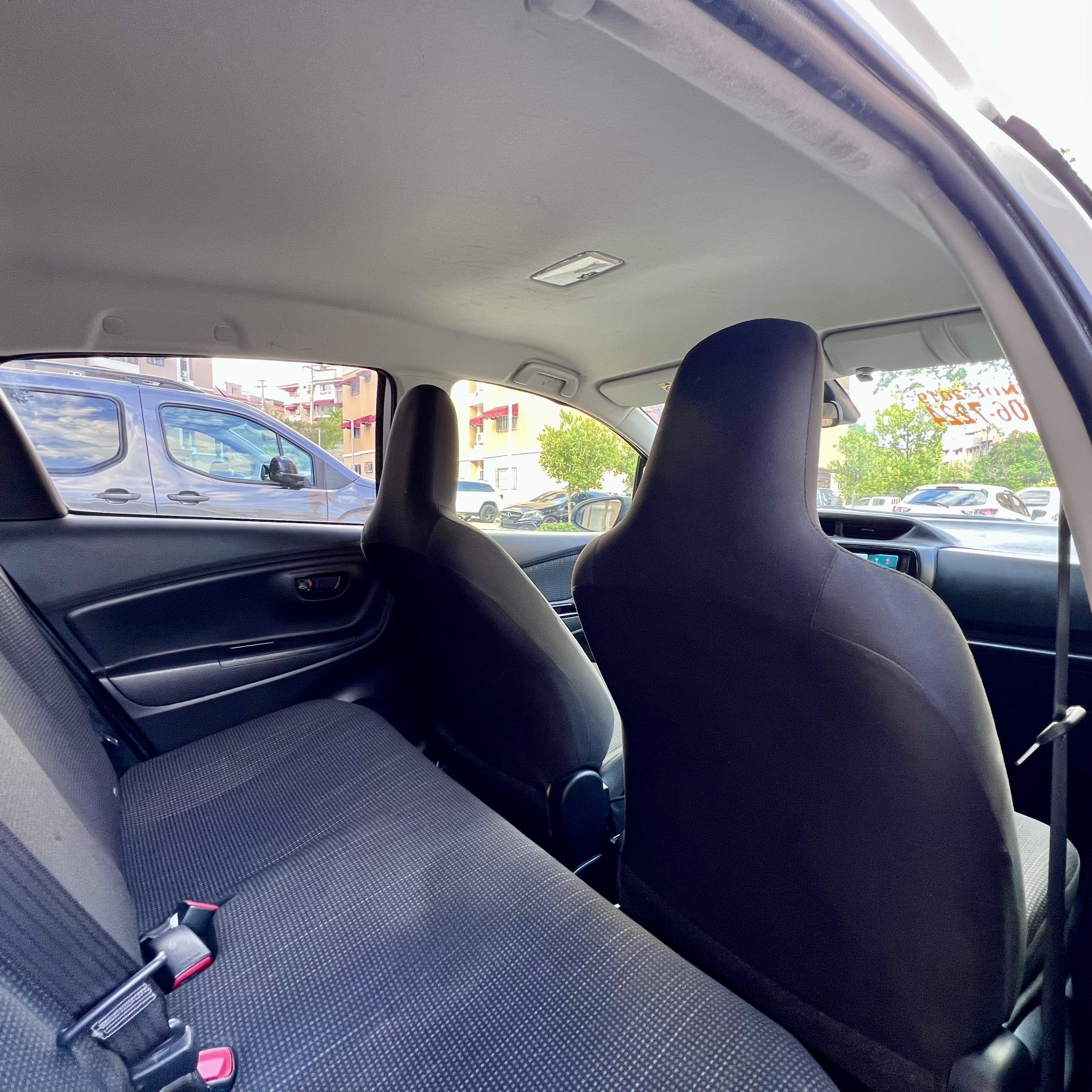 carros - Toyota Vitz Híbrido 2019 en venta - exelente para andar en la ciudad.  8