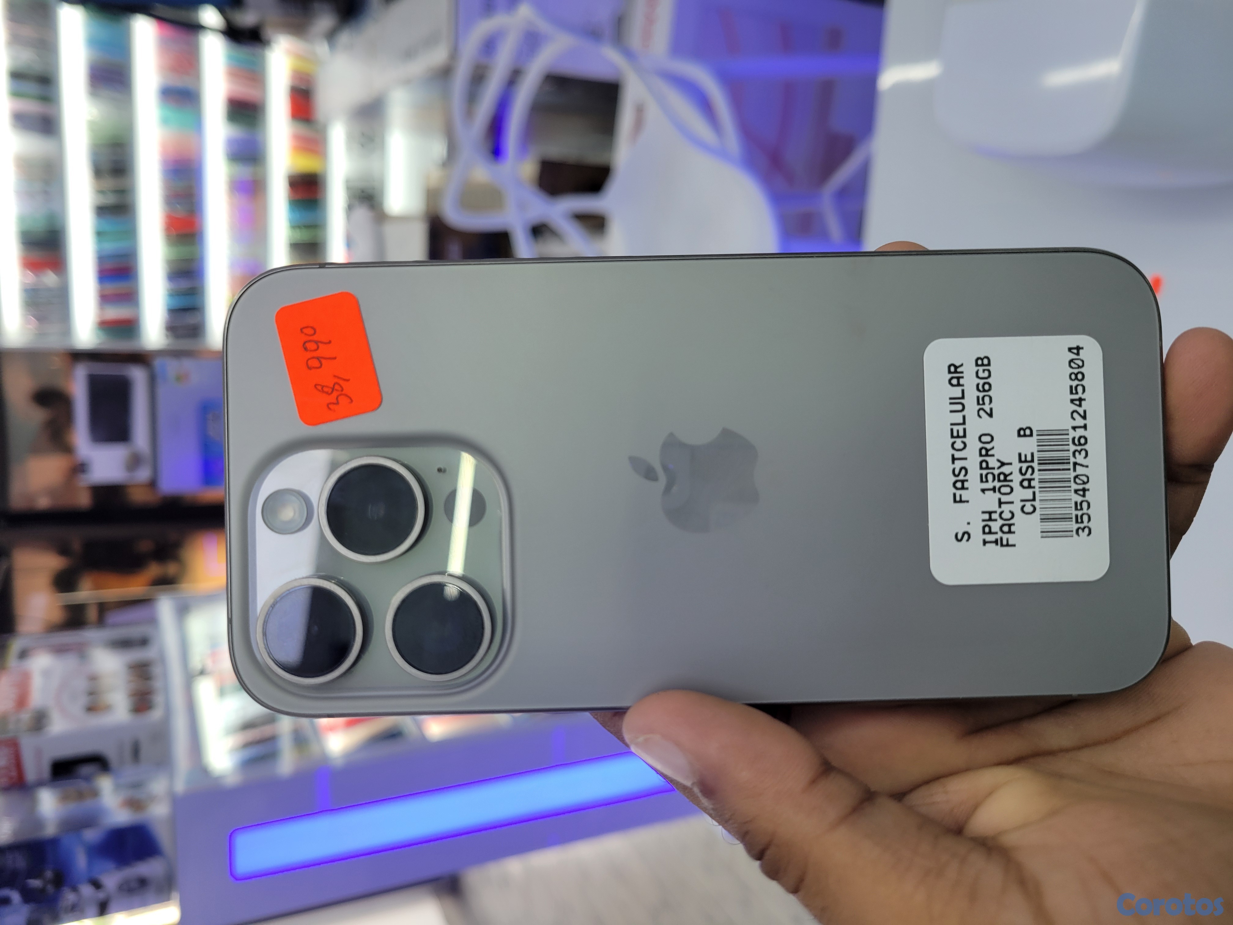 celulares y tabletas - iphone 15Pro de 256gb 