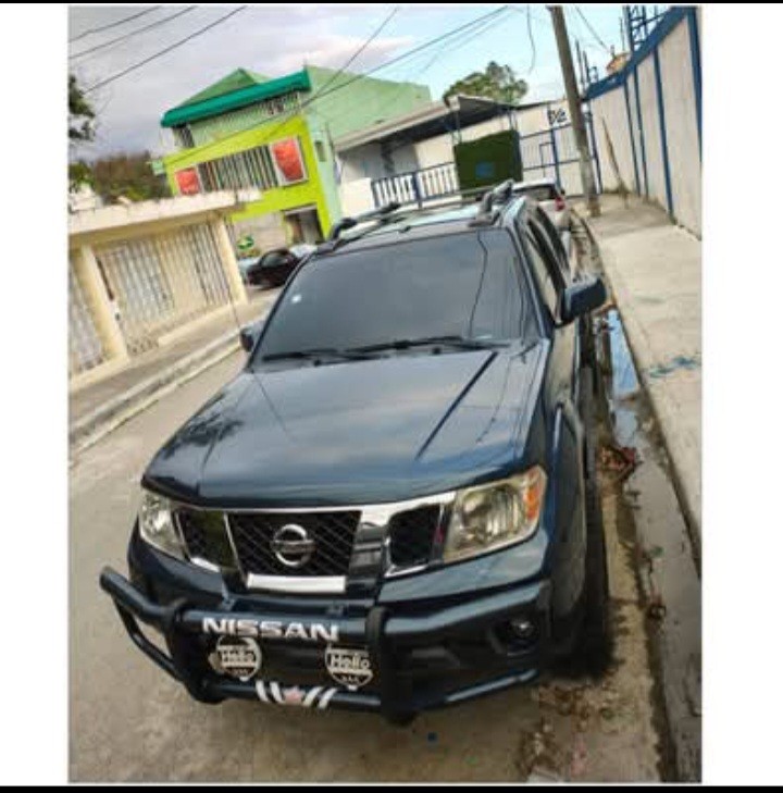 jeepetas y camionetas - Nissan Frontier 2016. El precio es negociable  7