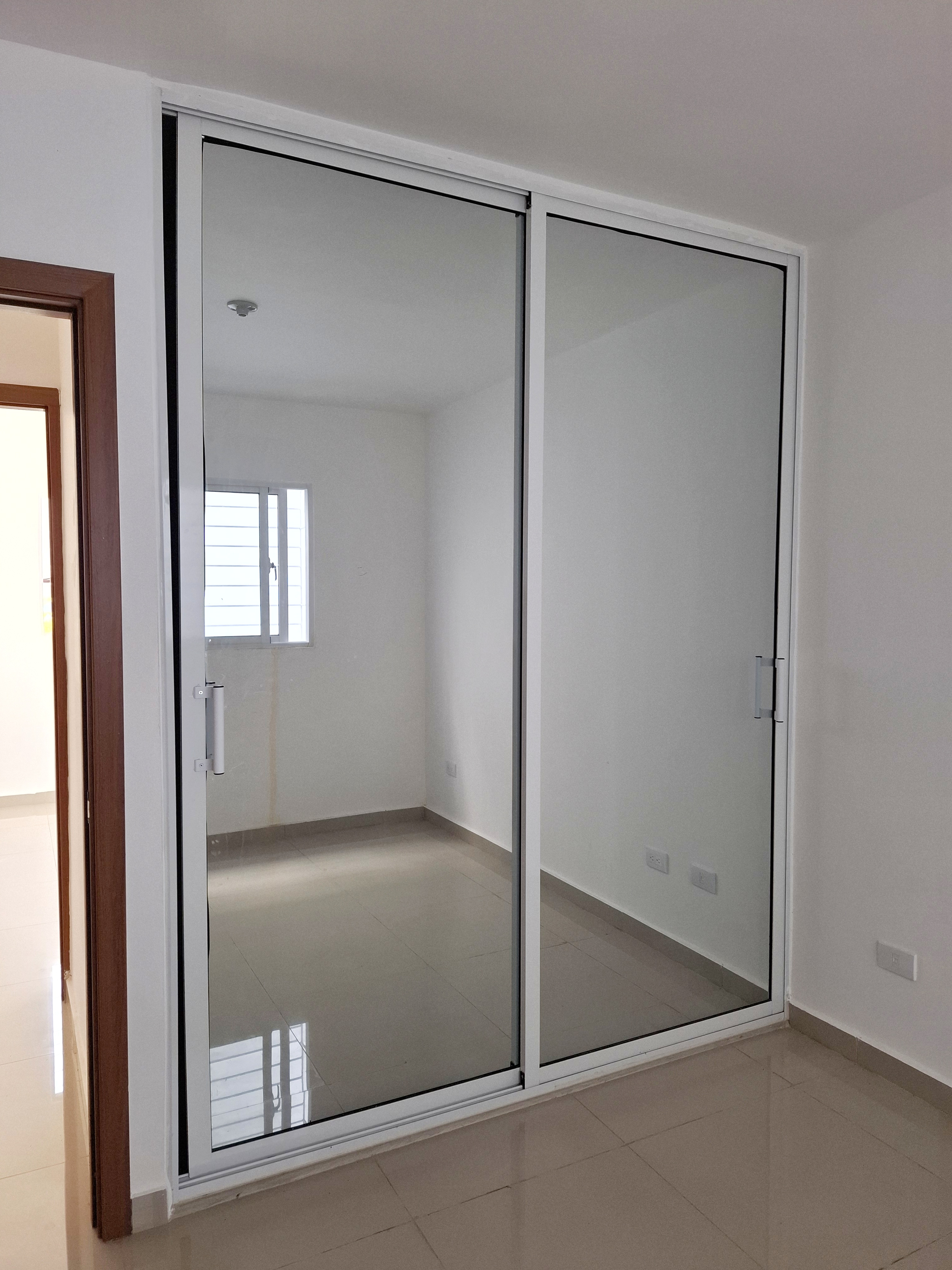 habitaciones y viviendas compartidas - Se alquila habitación para Dama (Km 13) 2