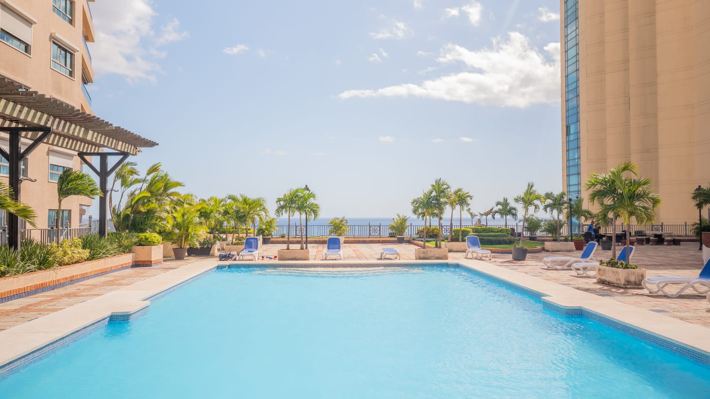 apartamentos - Hermoso apt amueblado frente al mar 8