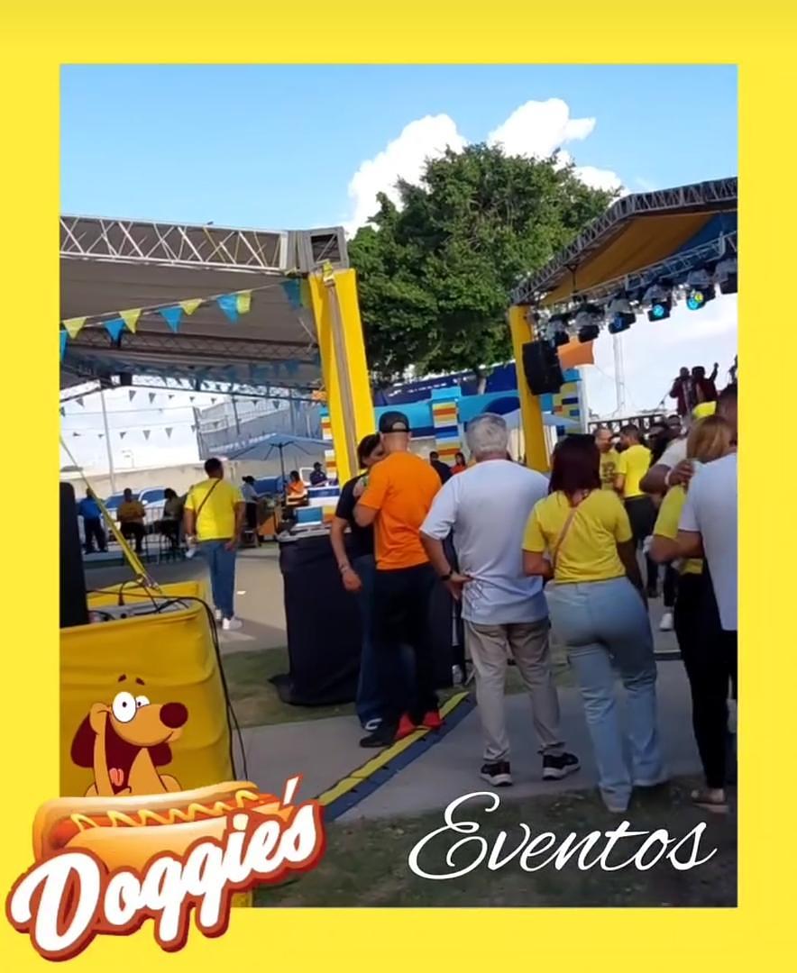 negocios en venta - Negocio Comida Rápida en Venta – 3 Carritos de  9