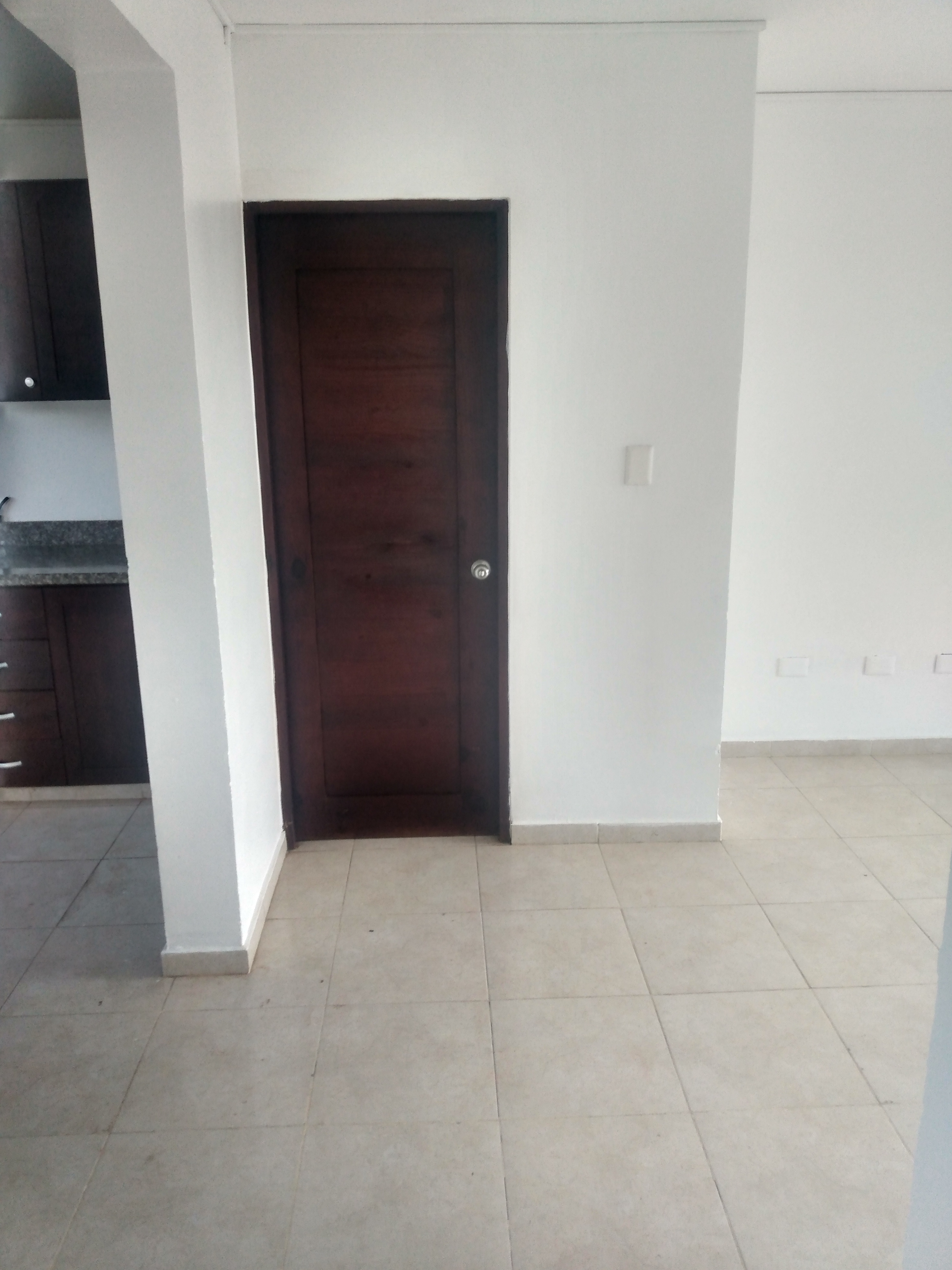 apartamentos - El Embrujo III 20,000 pesos pido 2 meses de deposito y el mes dela tado de renta 9