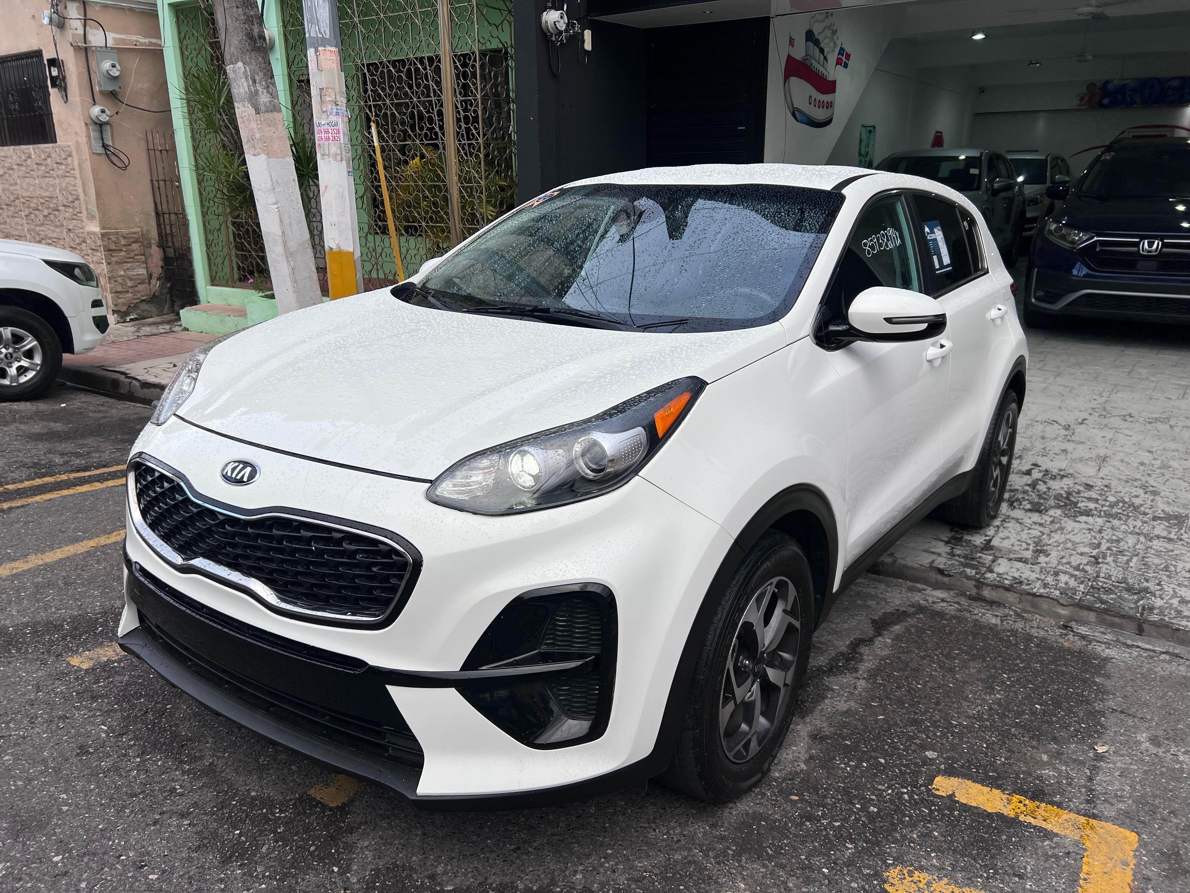jeepetas y camionetas - Ki sportage Lx 2020  3