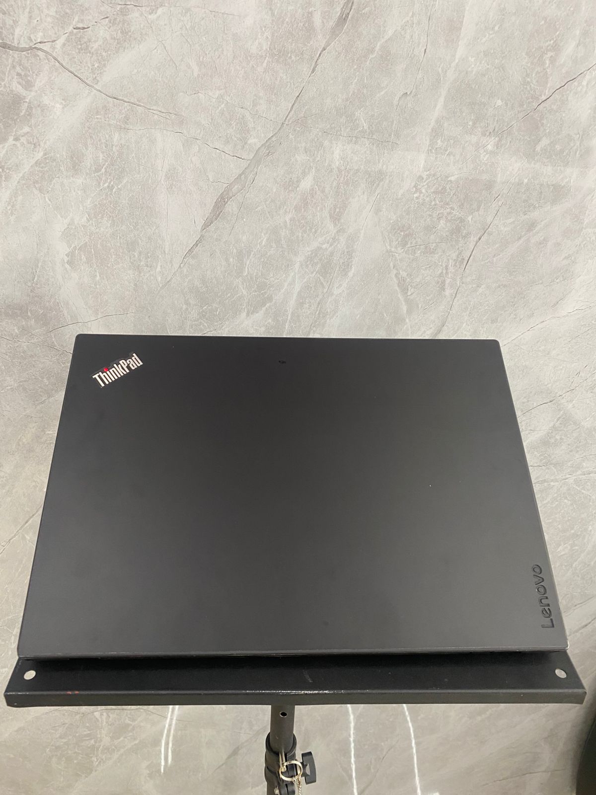 computadoras y laptops - Laptop Lenovo Thinkpad T580 15.6¨ i5 8va Gen 16GB  2