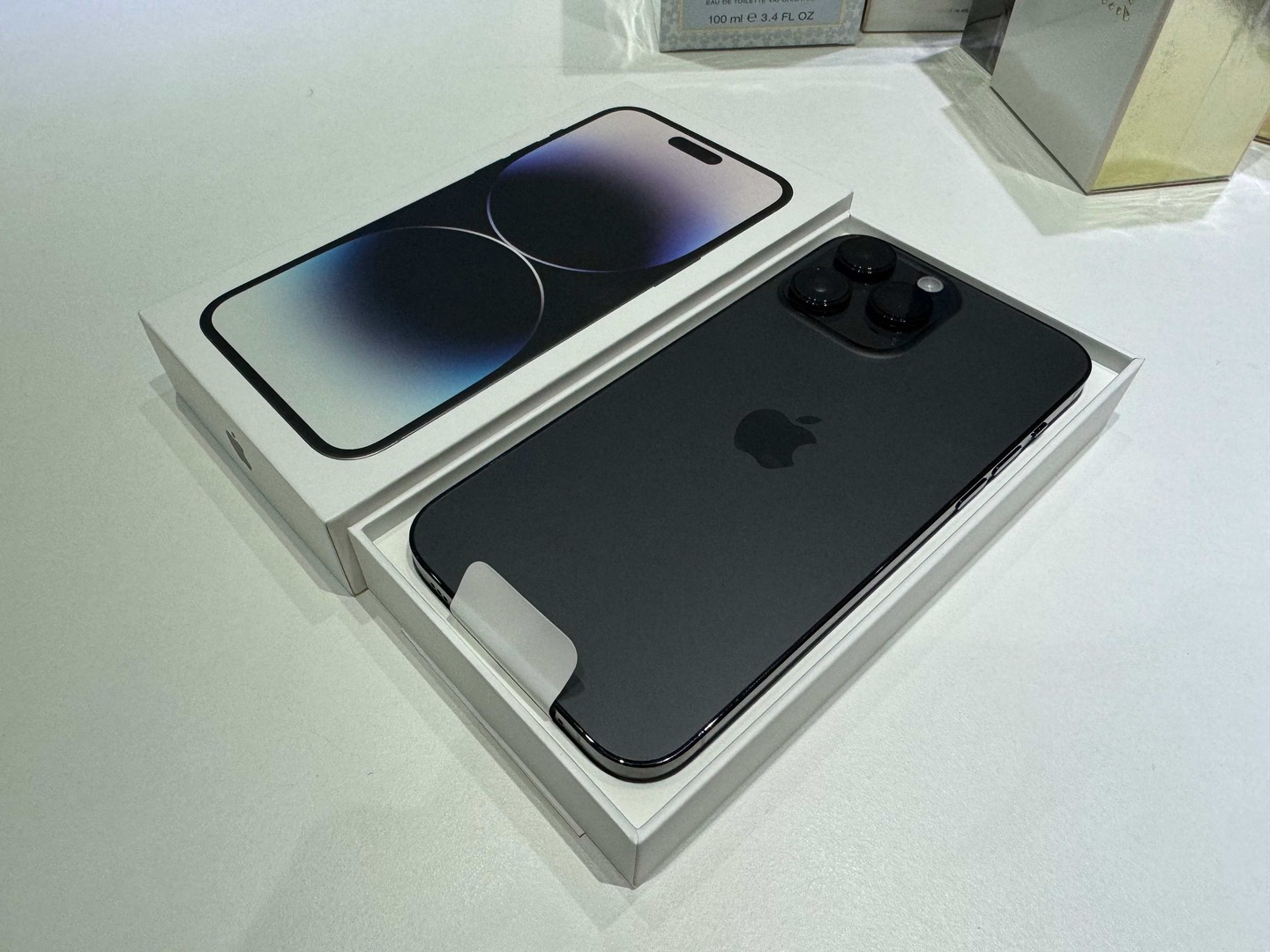 celulares y tabletas - iPhone 14 Pro Max 128GB Como Nuevo, Desbloqueado, Garantía, RD$ 48,500 NEG