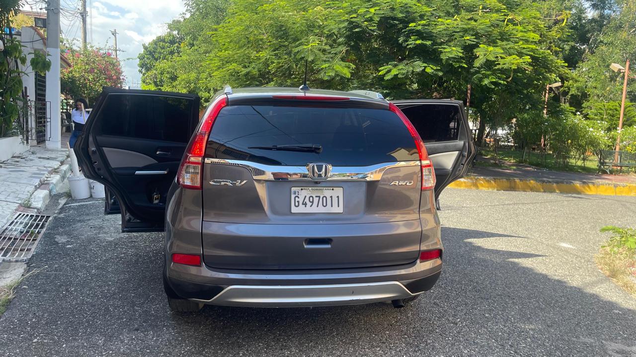 jeepetas y camionetas - VENDO HONDA MODELO CRV, POCO USO ESTA COMO NUEVA  2