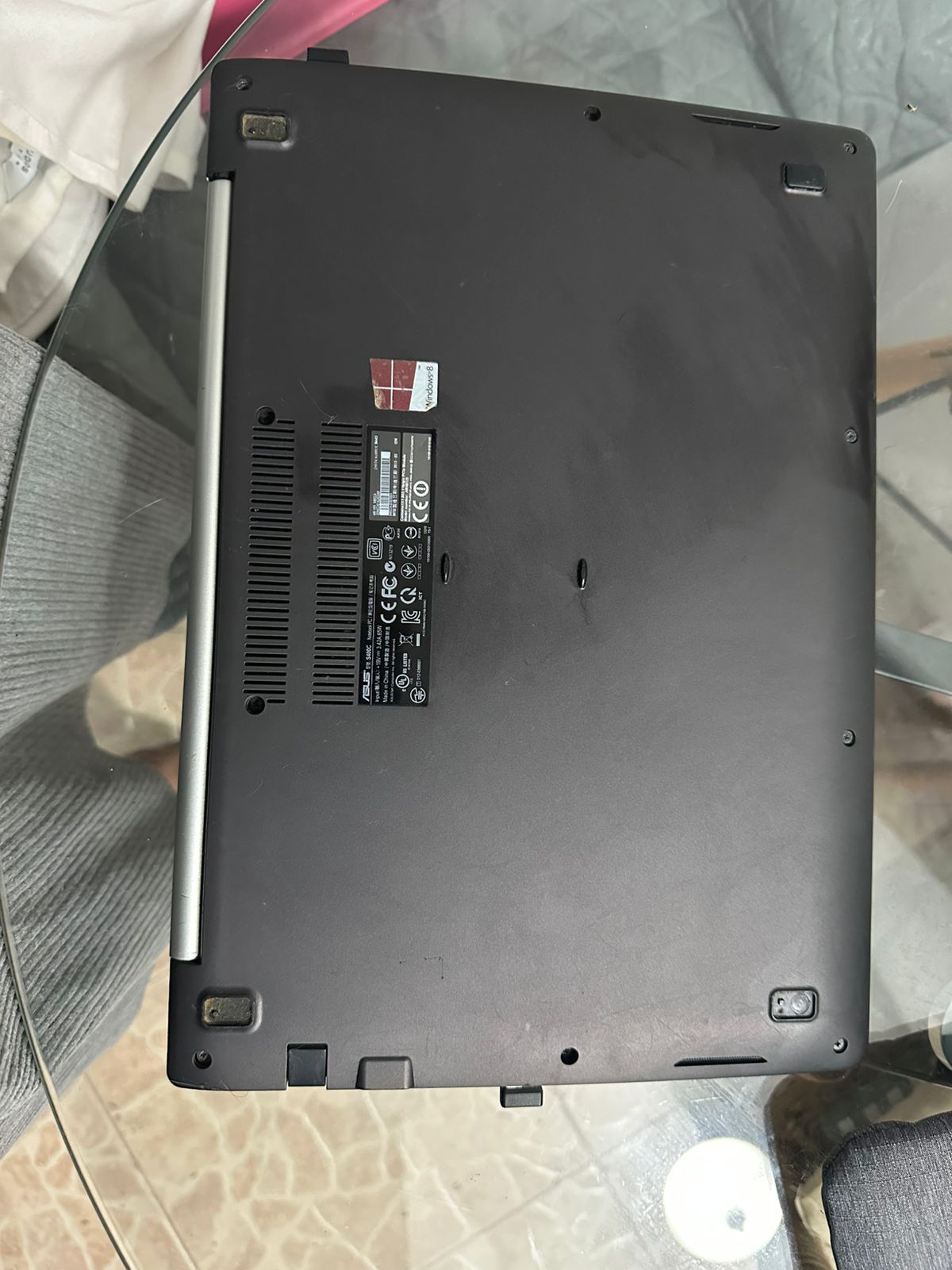 computadoras y laptops - Laptop Asus Usada, en buenas condiciones 3