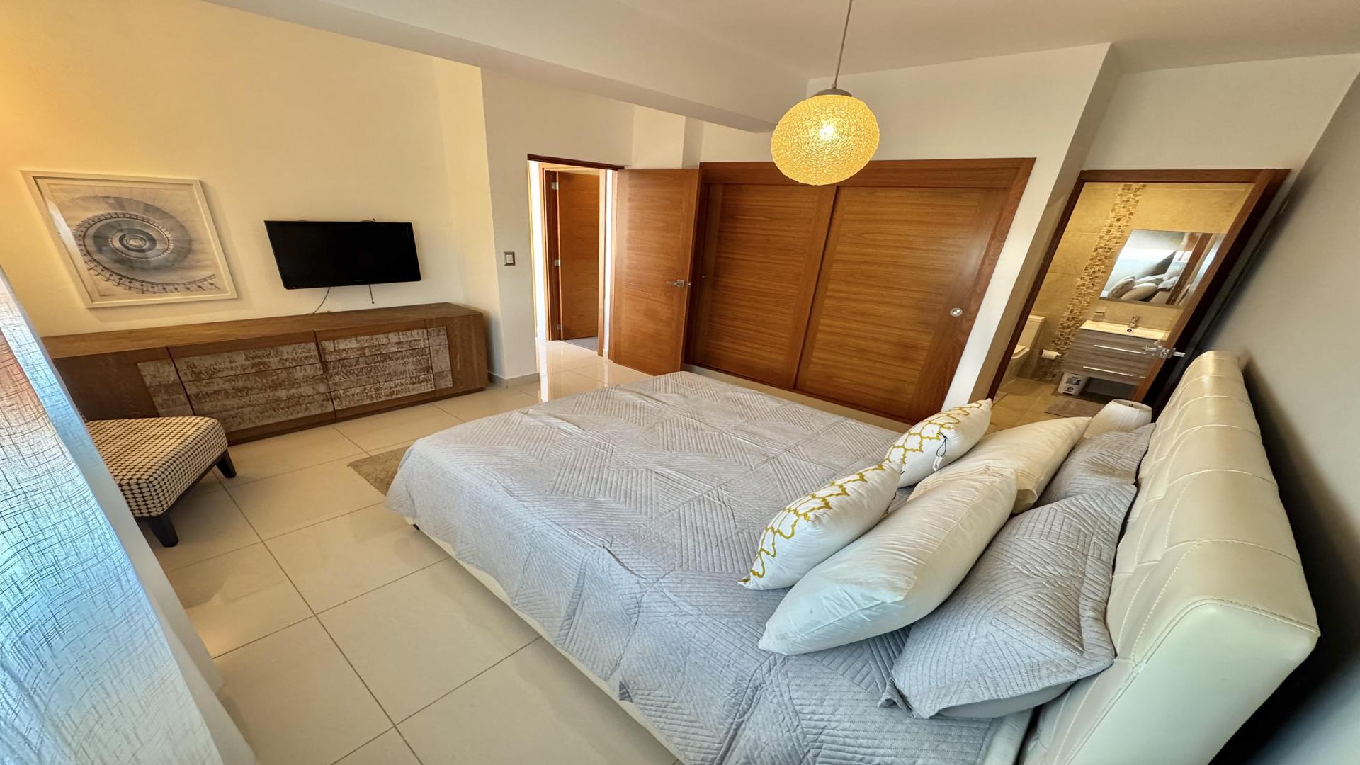 apartamentos - Apartamento Anueblado en Piantini 8