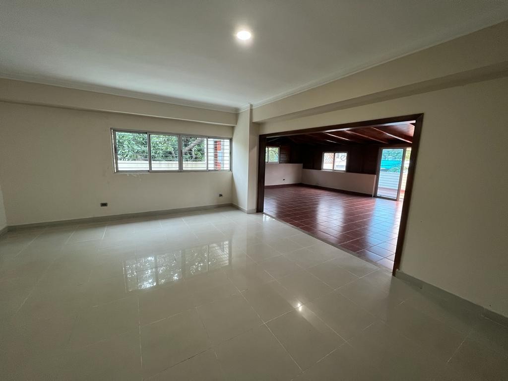 apartamentos - Se vende apartamento en Gazcue 4
