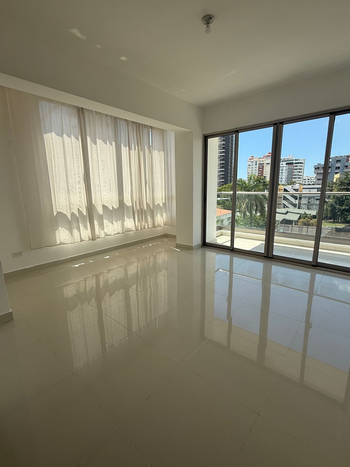 apartamentos - Apartamento en alquiler en La Julia de 1 habitacio 8