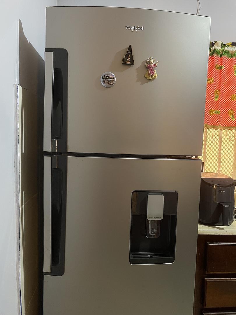 cocina - nevera, buenas condiciones 0