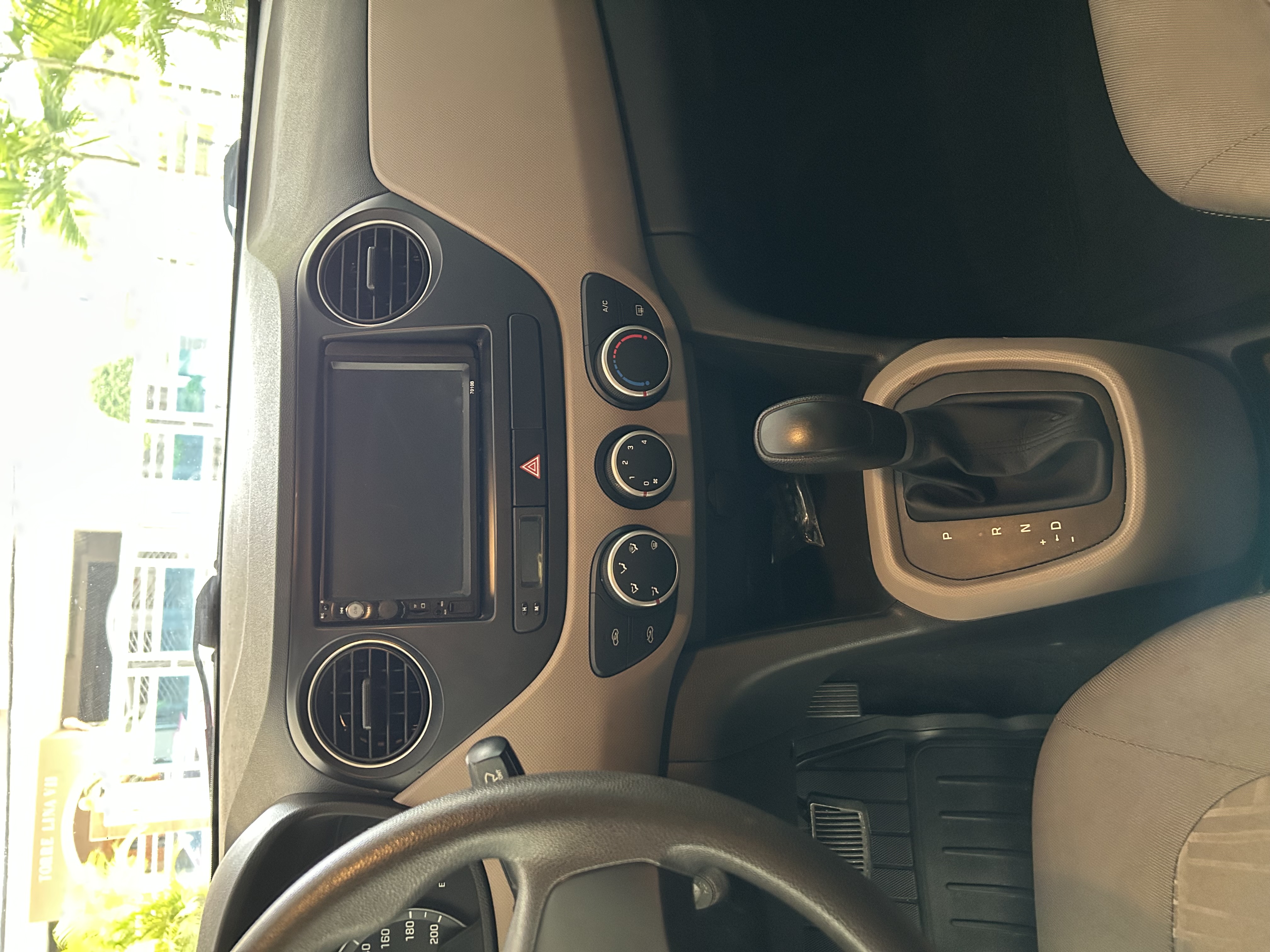carros - Hyundai Grand i10 2016 - excelente condiciones 4