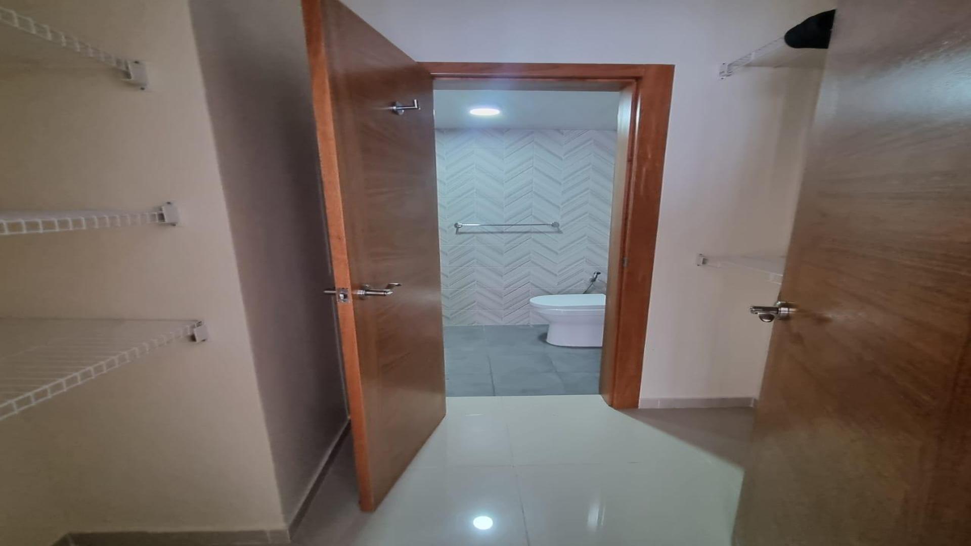apartamentos - El Vergel, Ideal para Ejecutivo, IMPECABLE torre 9