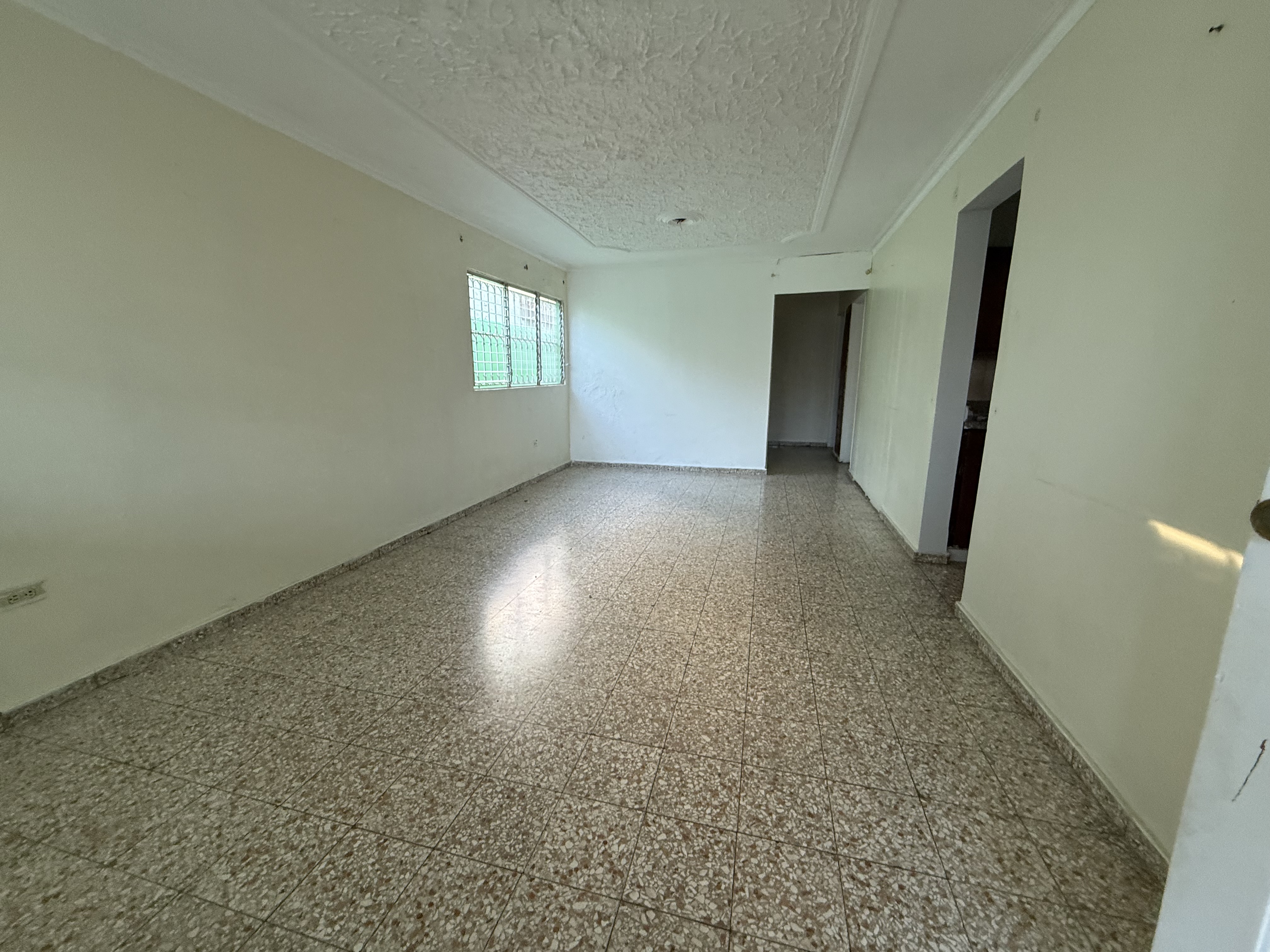 casas - Vendo casa en Cansino   3 habitaciones  Baño  Sala 0