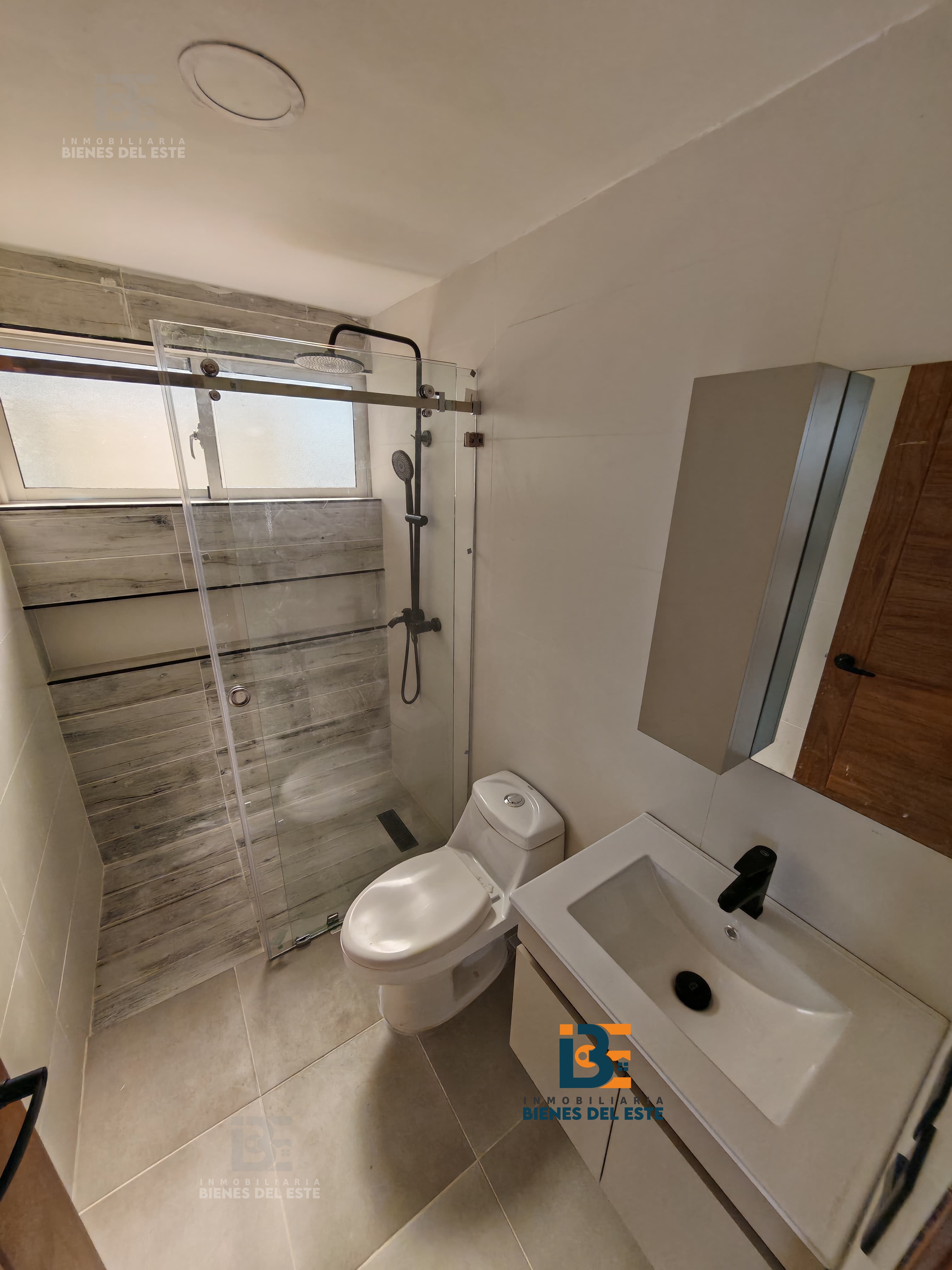 apartamentos - Se Alquila Nuevo y Moderno Apartamento 2