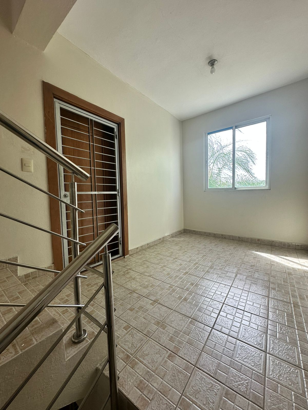 apartamentos - Apartamento 2do Nivel en Gurabo 5