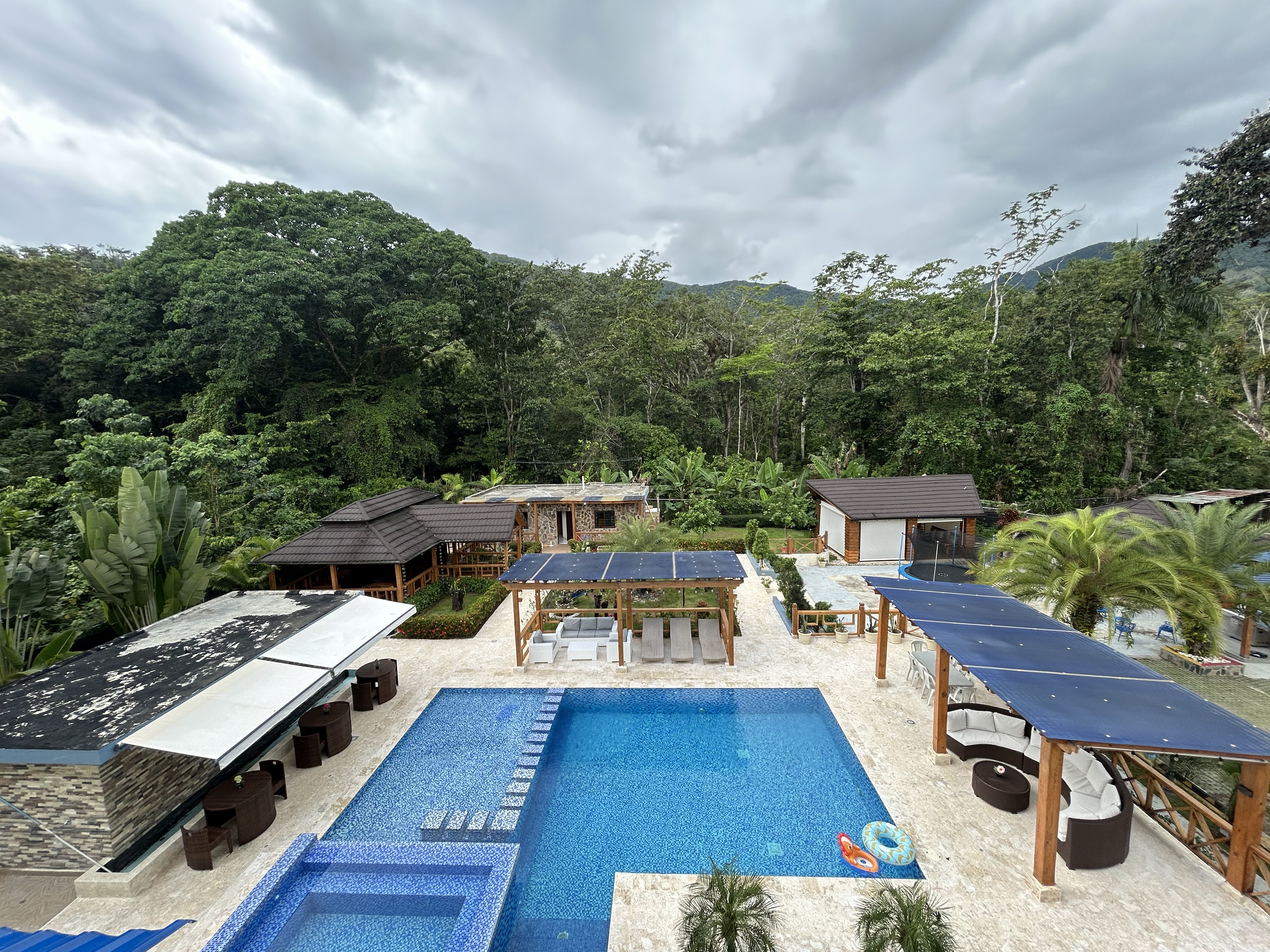 casas vacacionales y villas - Villa en venta de Oportunidad  5