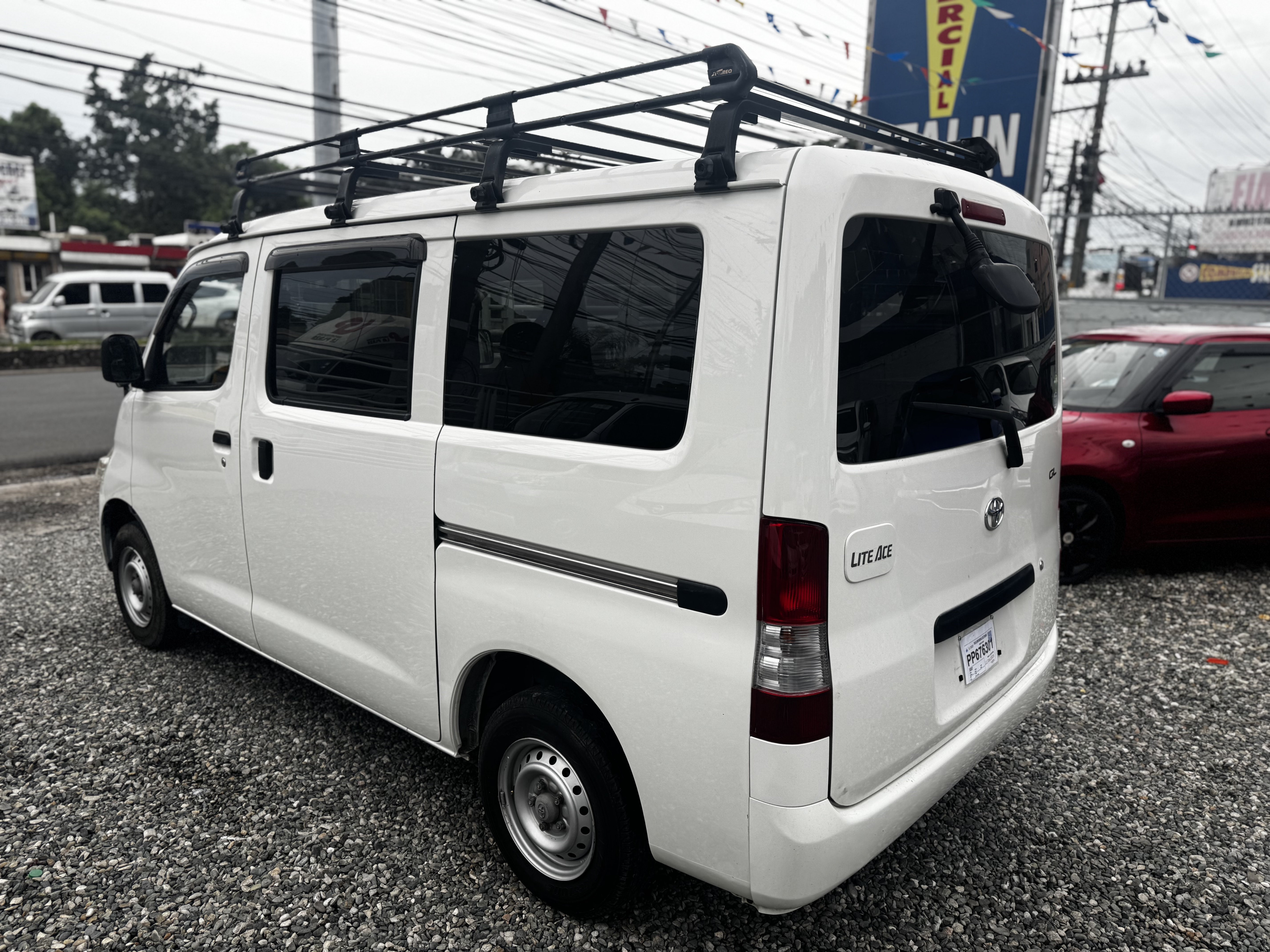 jeepetas y camionetas - Toyota Town Ace 2019  5