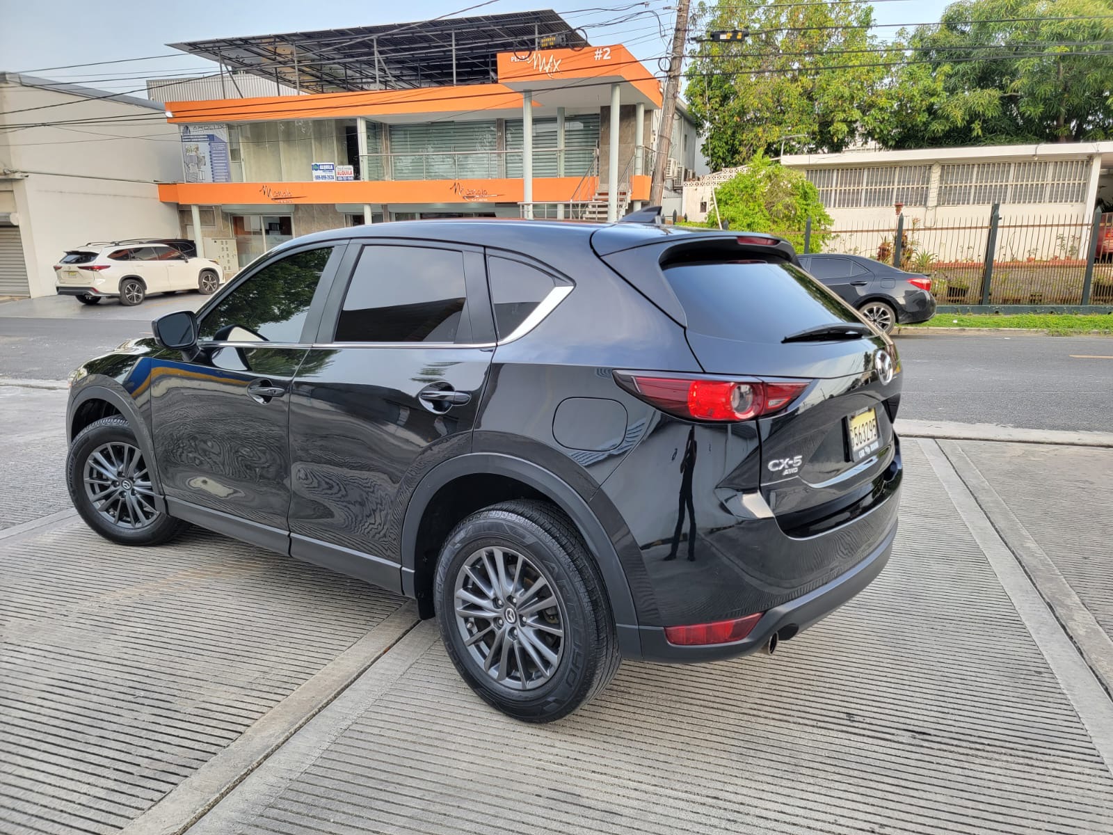 jeepetas y camionetas - Mazda CX5  Touring 2020 1