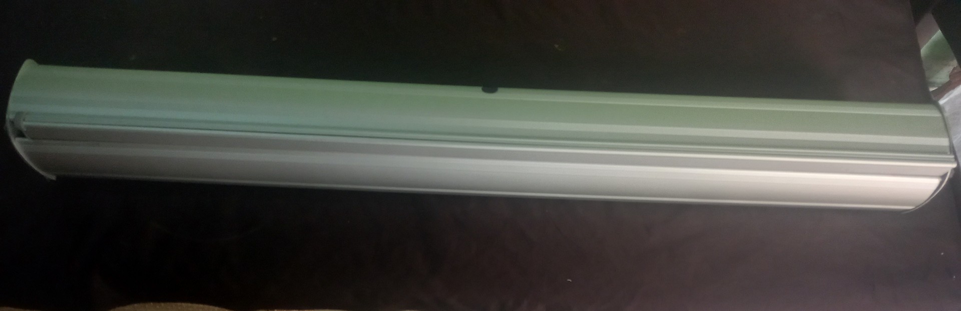 equipos profesionales - Soporte retráctil para pancarta enrrollable. 2