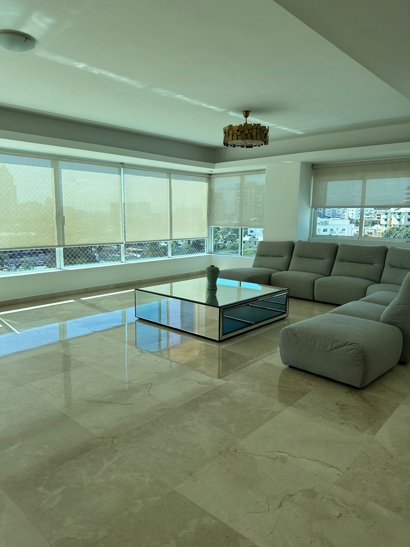 apartamentos - Amplio apartamento de 3 habitaciones con vista al mar en Cacicazgos 8