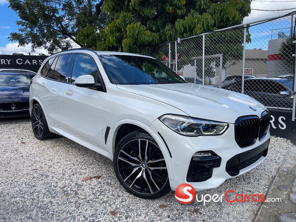 jeepetas y camionetas - Excelente condiciones mantenimiento al día Precio  0