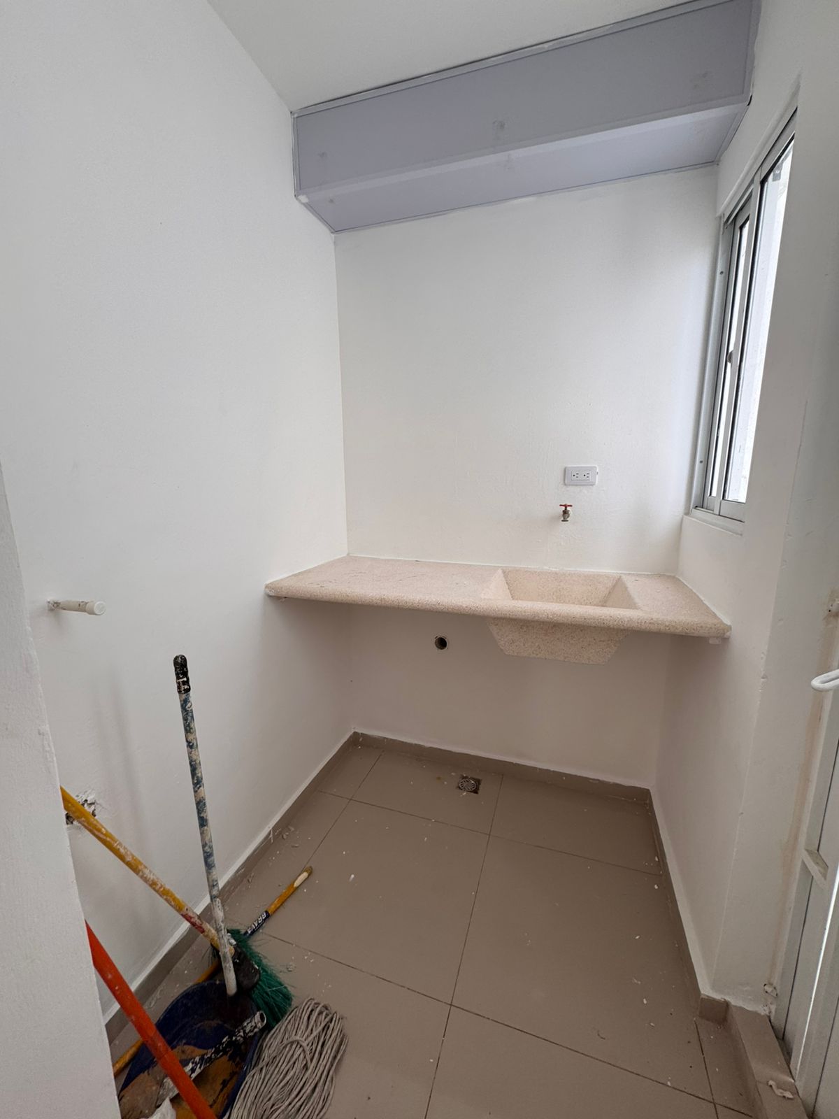 apartamentos - Venta de Apartamento en Nuevo Amanecer, San Isidro 2