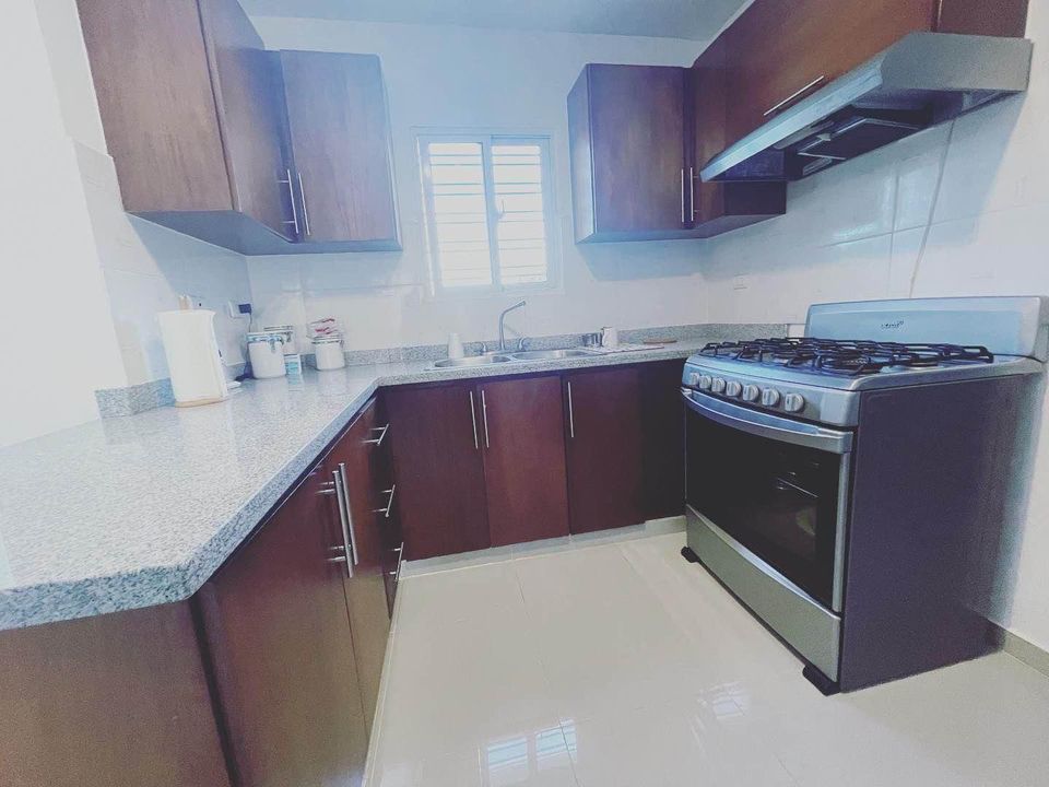 apartamentos - Apto Residencial Gabriel con 106 mts, 3er nivel 2