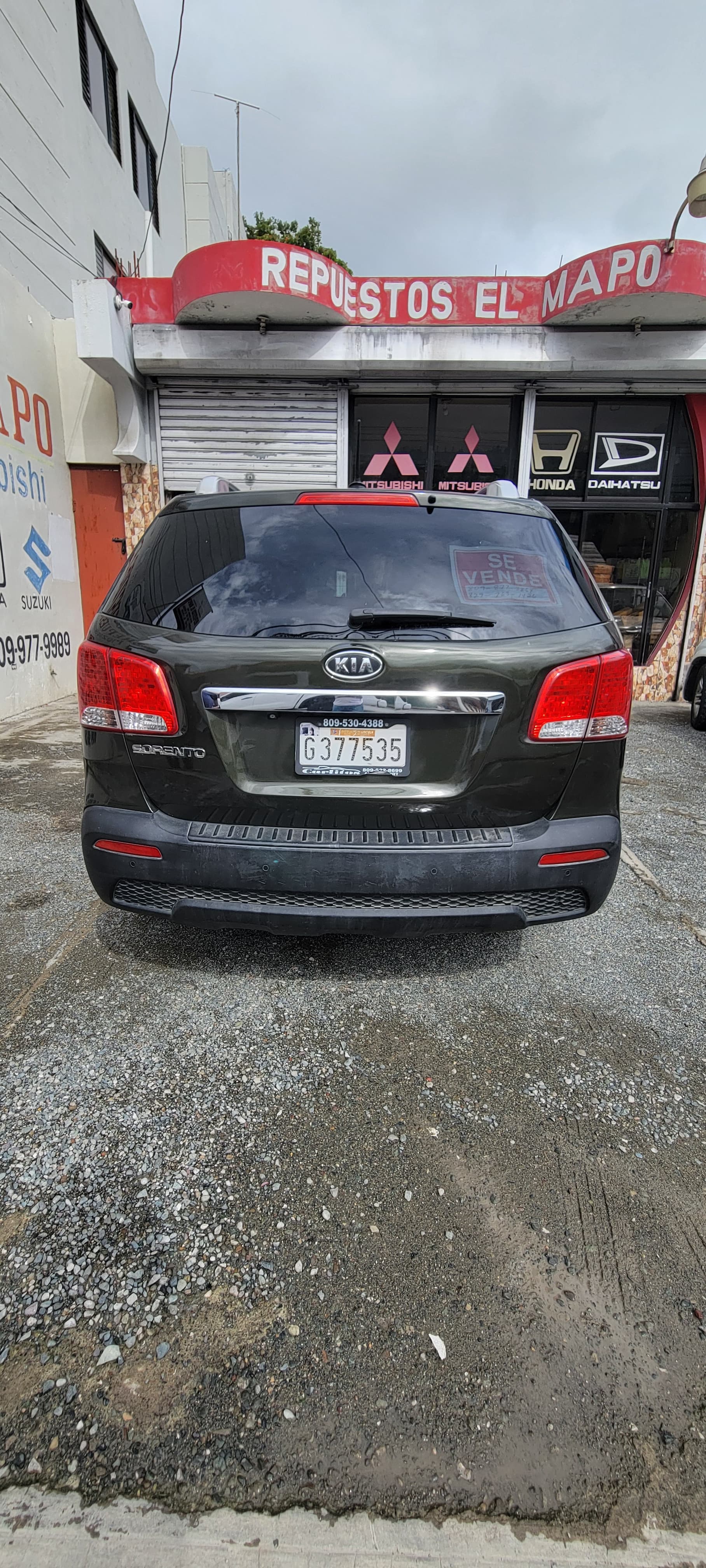jeepetas y camionetas - kia Sorento de tres filas de asientos  1