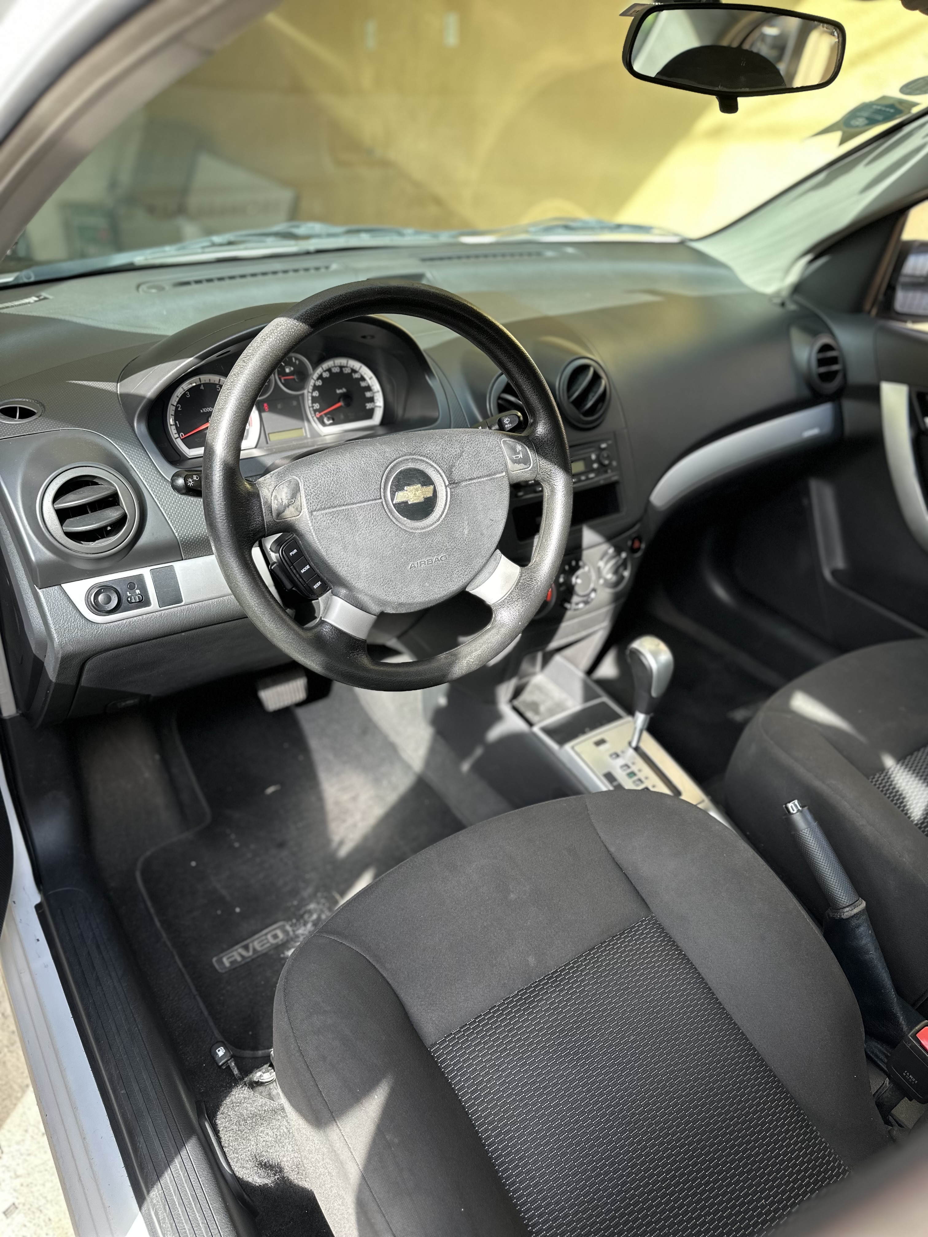 carros - Chevrolet Aveo 2015 oportunidad  8