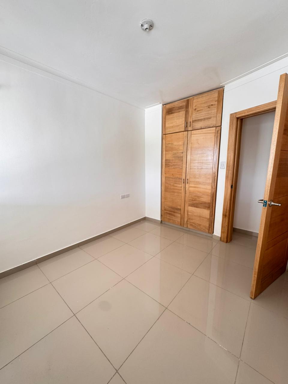 apartamentos - Venta de Apartamento en Nuevo Amanecer, San Isidro 3
