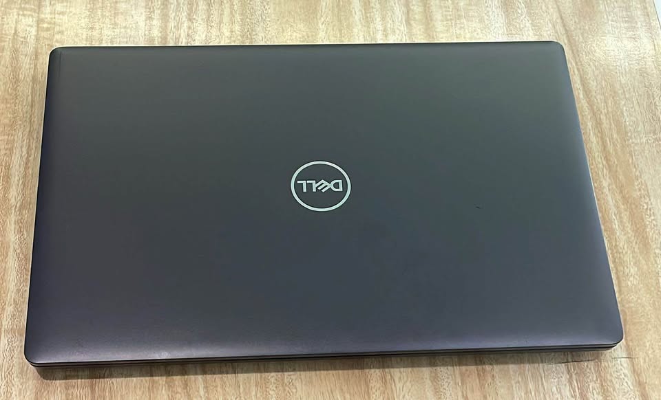 computadoras y laptops - Dell Latitude Intel core i5 8va Generación 16GB  1