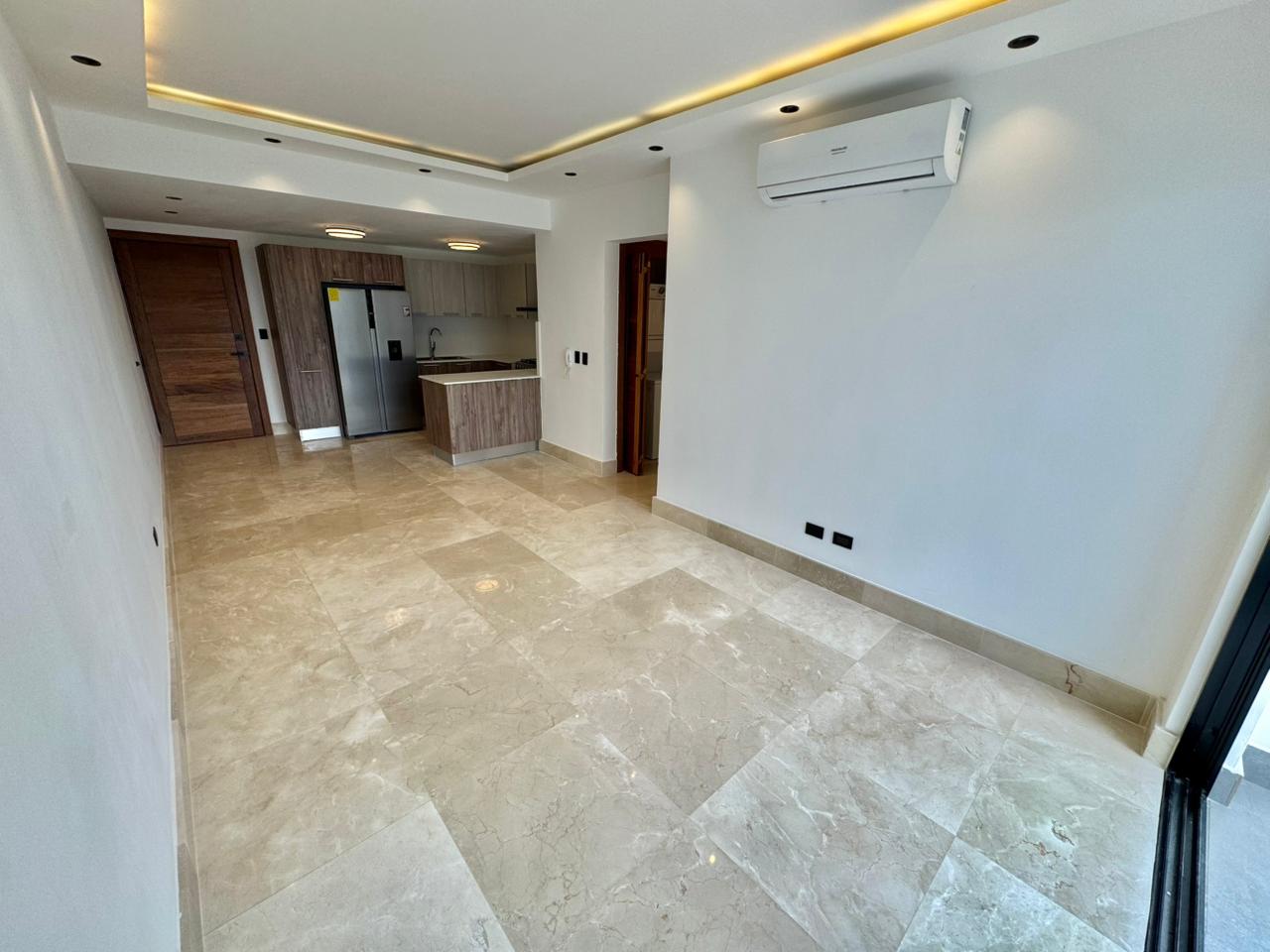 apartamentos - Apartamento en Venta con Línea Blanca Serralles  9