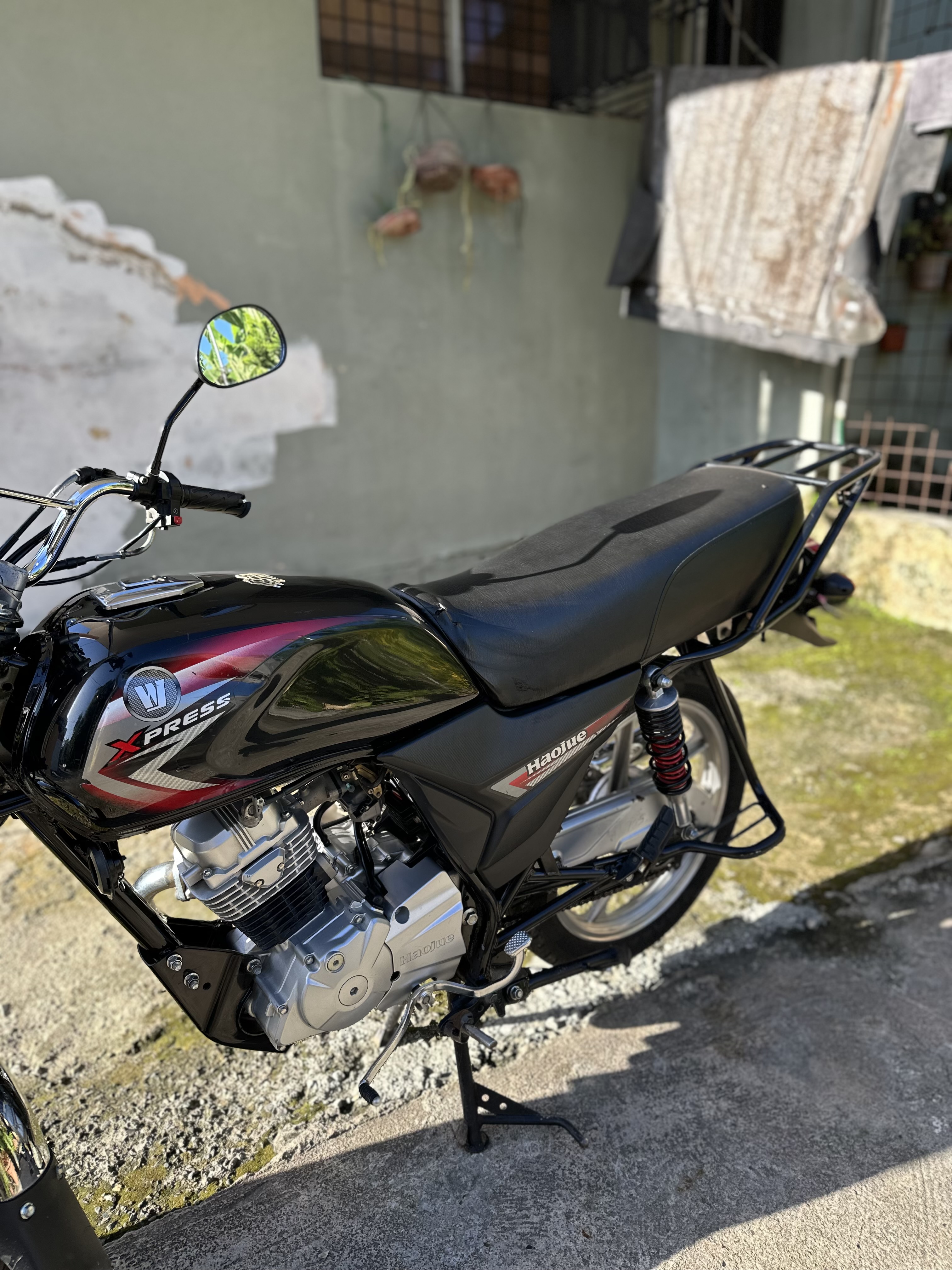 motores y pasolas - Haojue Xpress 125 comodo 73k ligeramente neogicabl 0