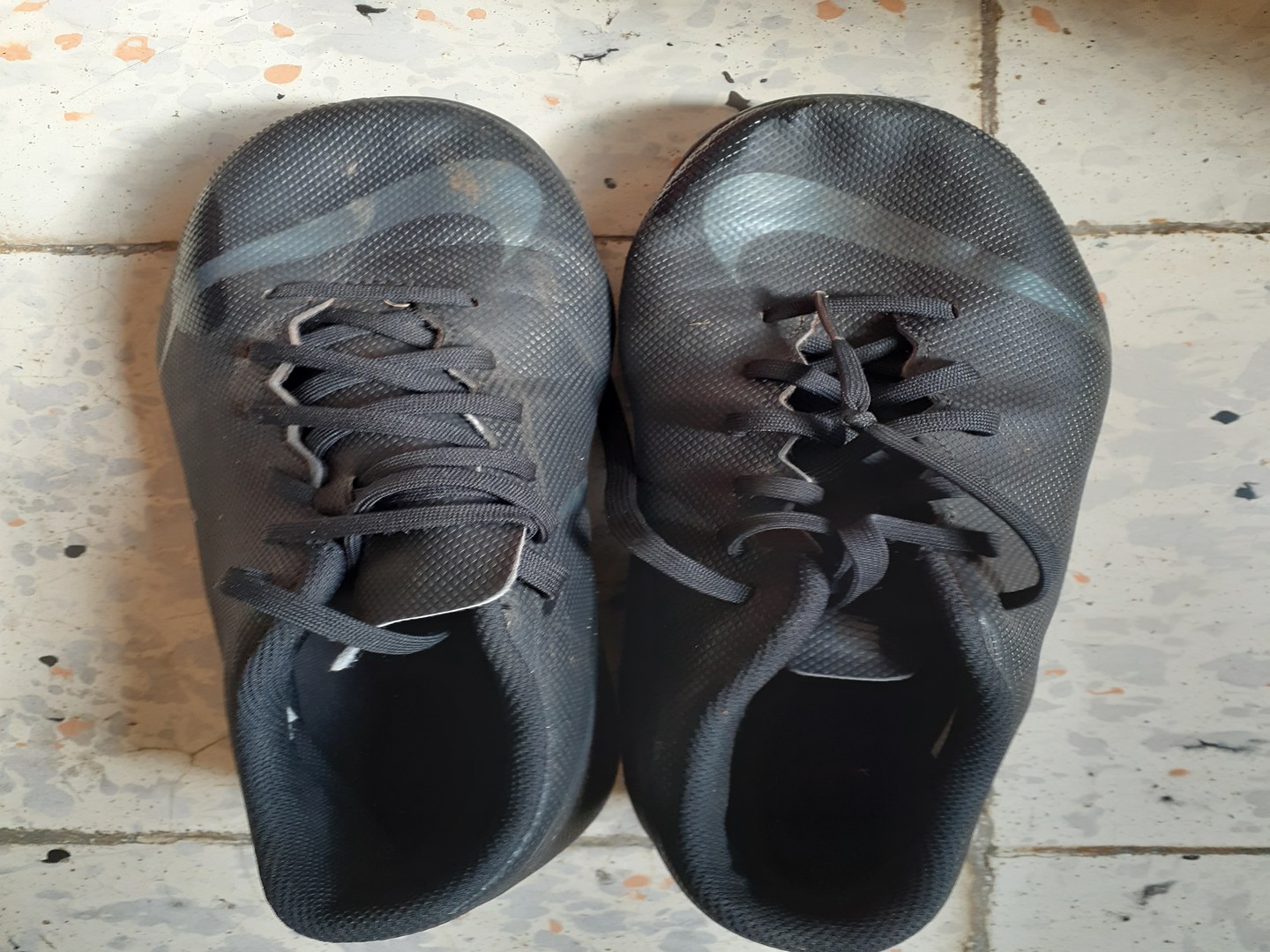 zapatos unisex - nike mercurial  US  9.5 usados (futbol)