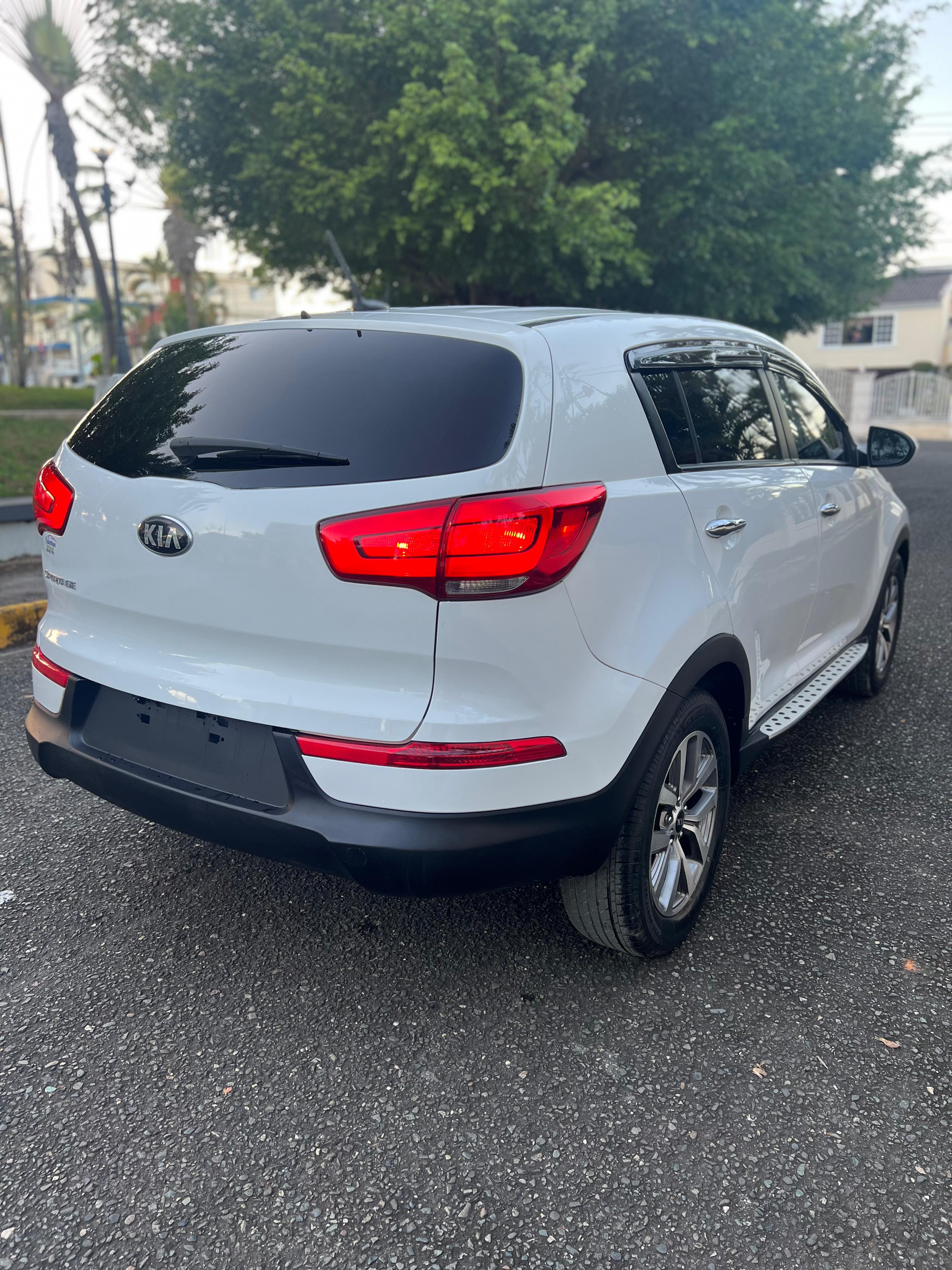 jeepetas y camionetas - kia sportage 2014 1
