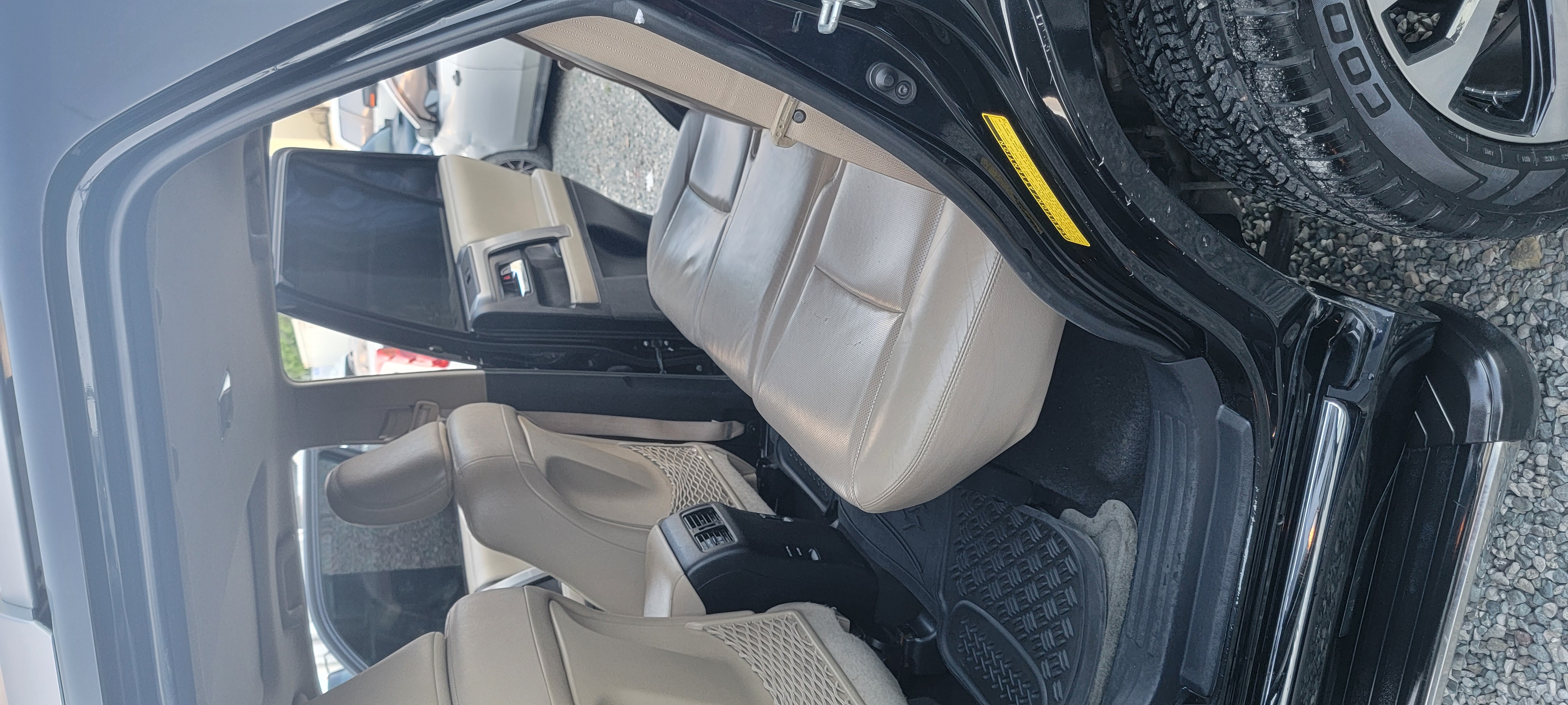 jeepetas y camionetas - TOYOTA RUNNER LIMITED 2015 3