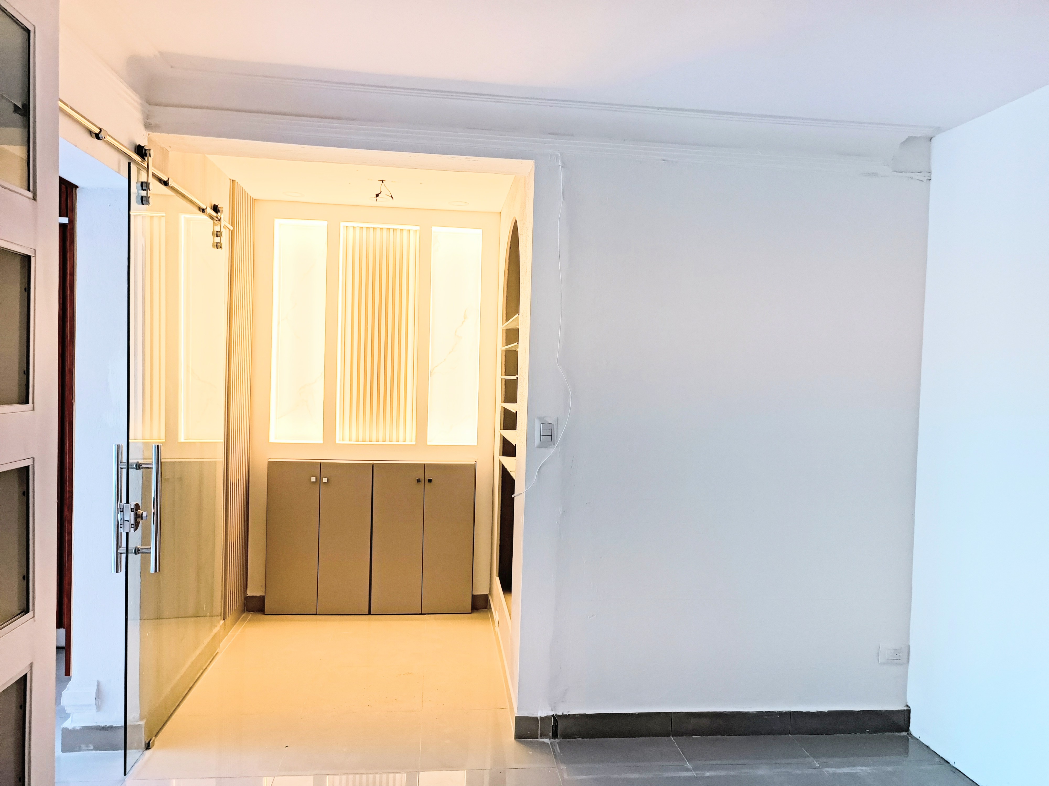 oficinas y locales comerciales - Local comercial villa olga 4